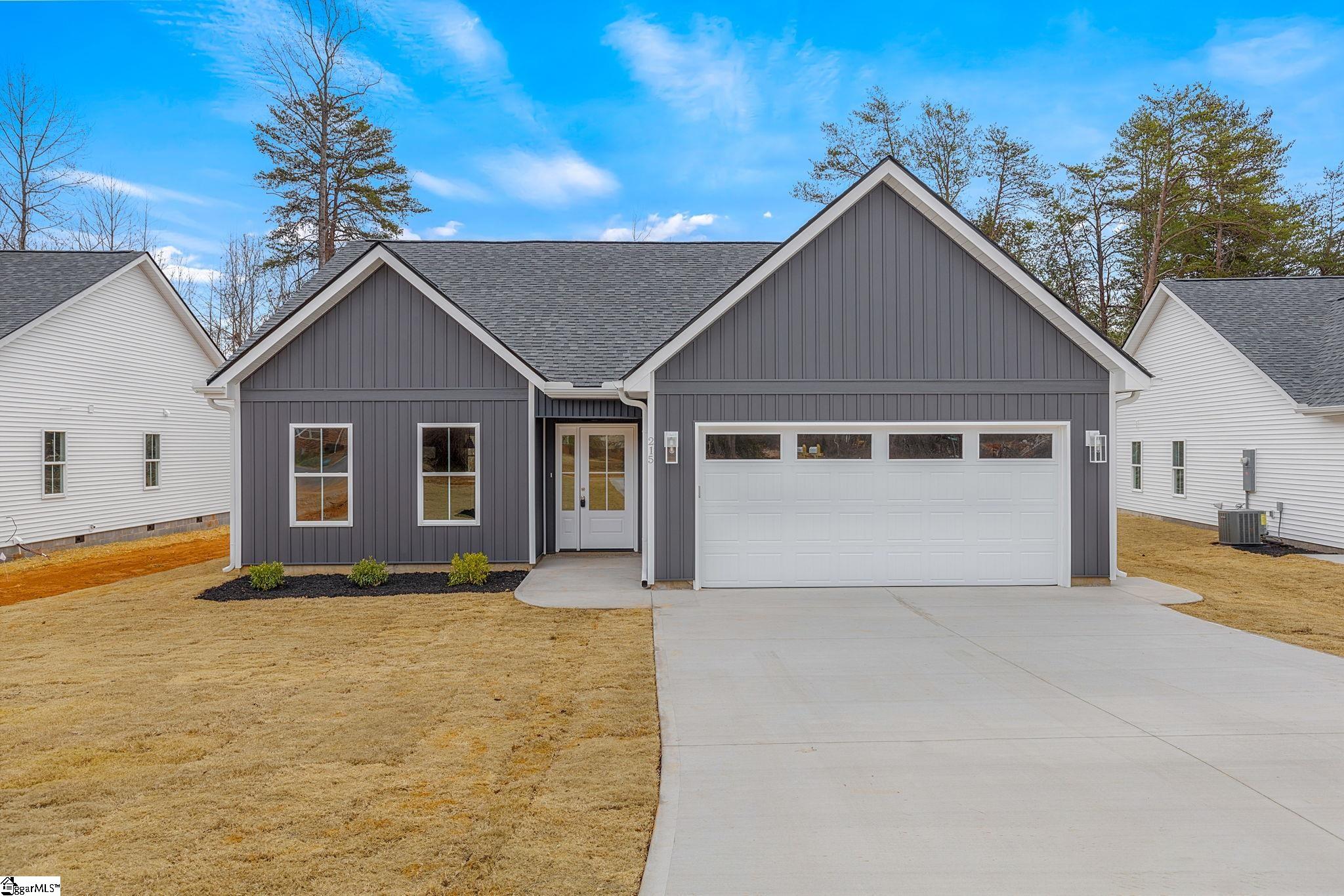 215 W Simmons, Landrum, South Carolina image 27