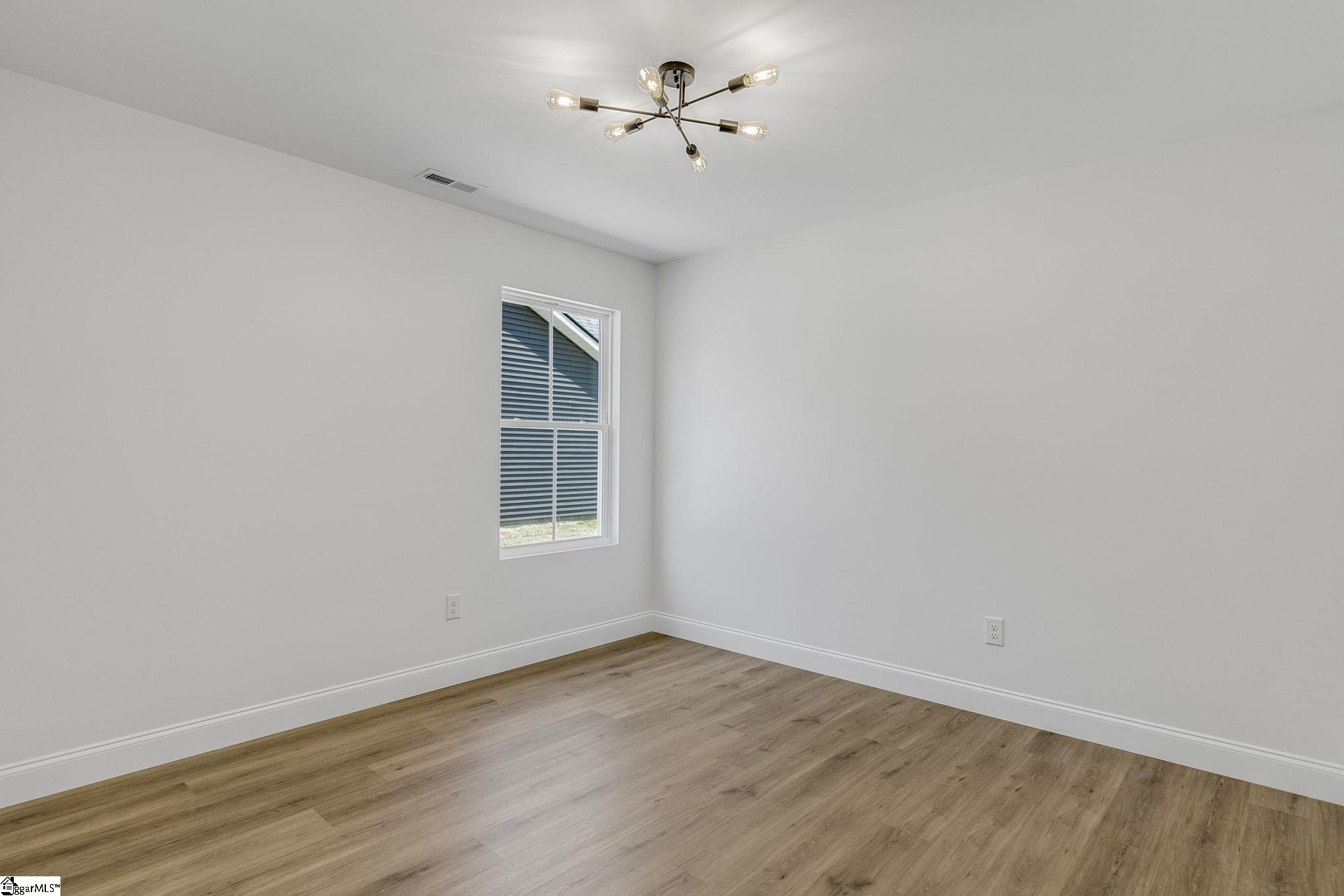 211 W Simmons, Landrum, South Carolina image 23