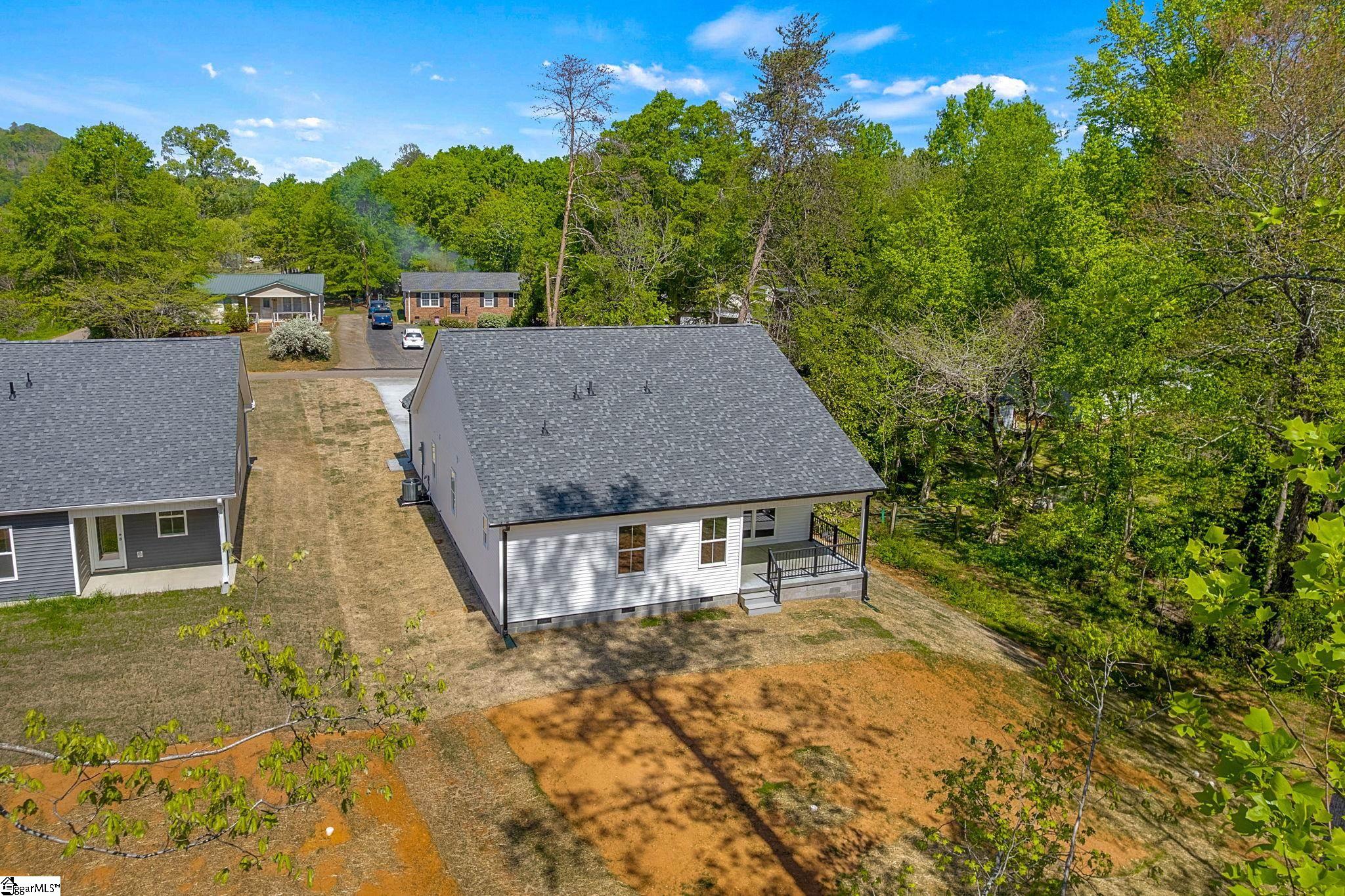 211 W Simmons, Landrum, South Carolina image 36