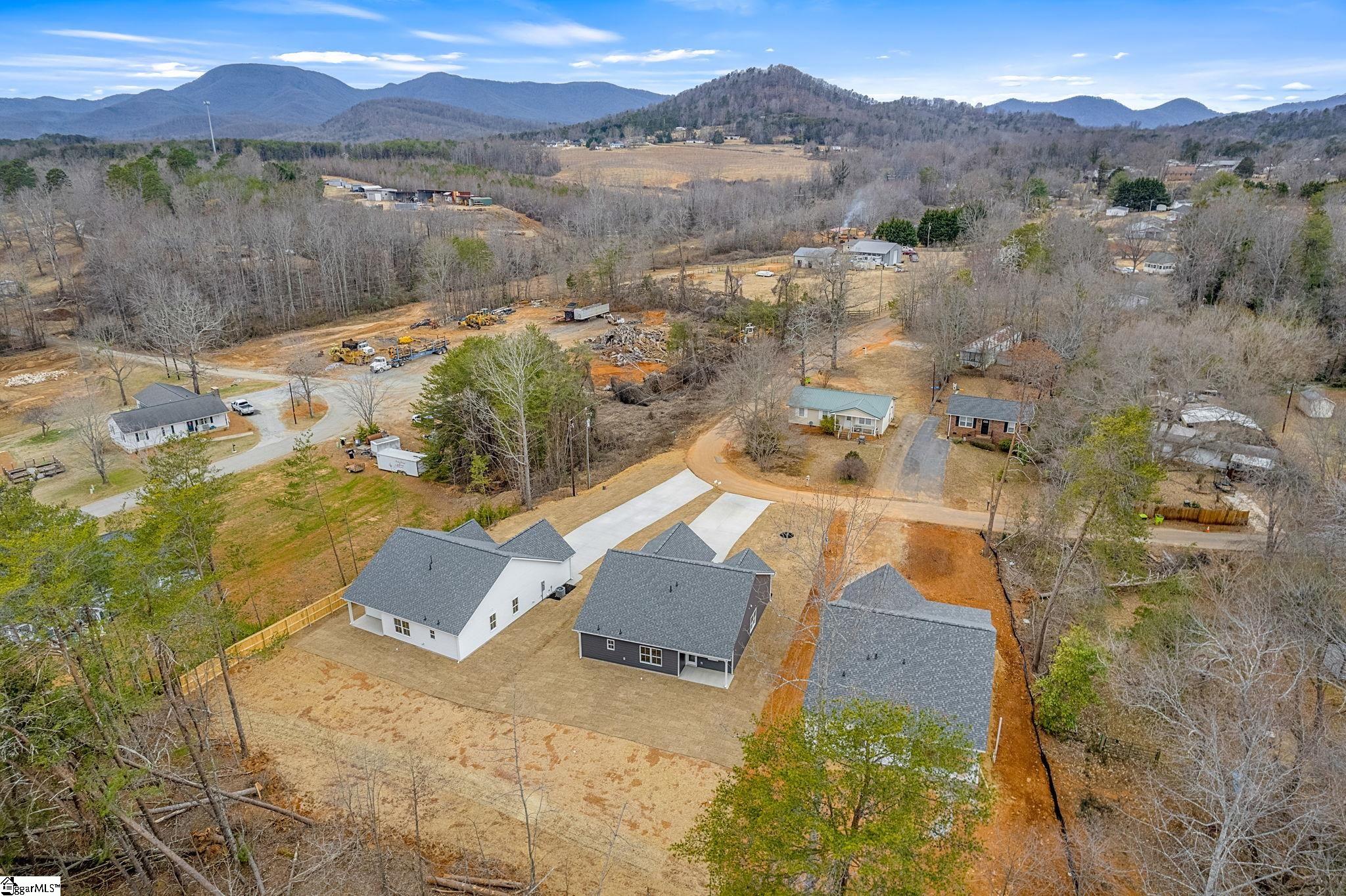 211 W Simmons, Landrum, South Carolina image 38