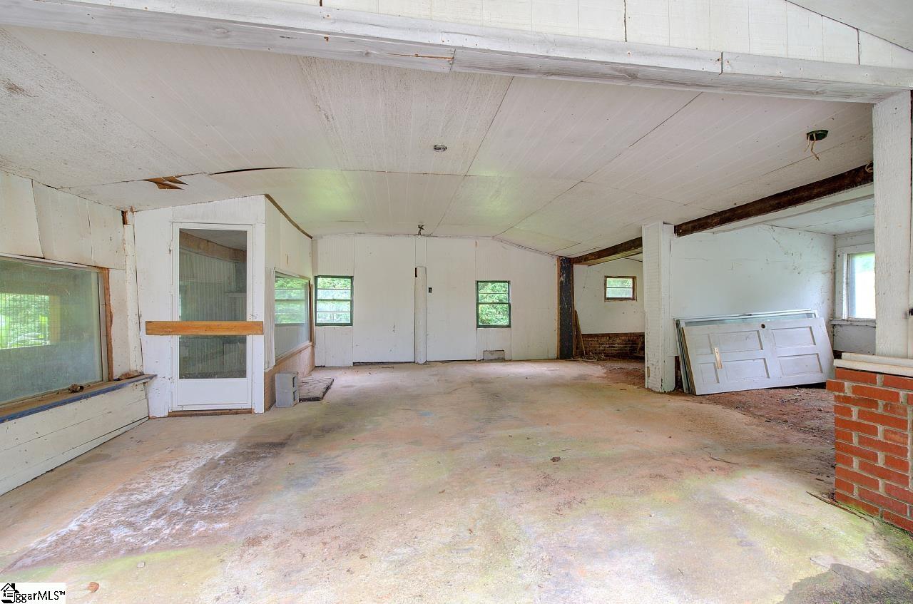 120 Branch, Campobello, South Carolina image 28