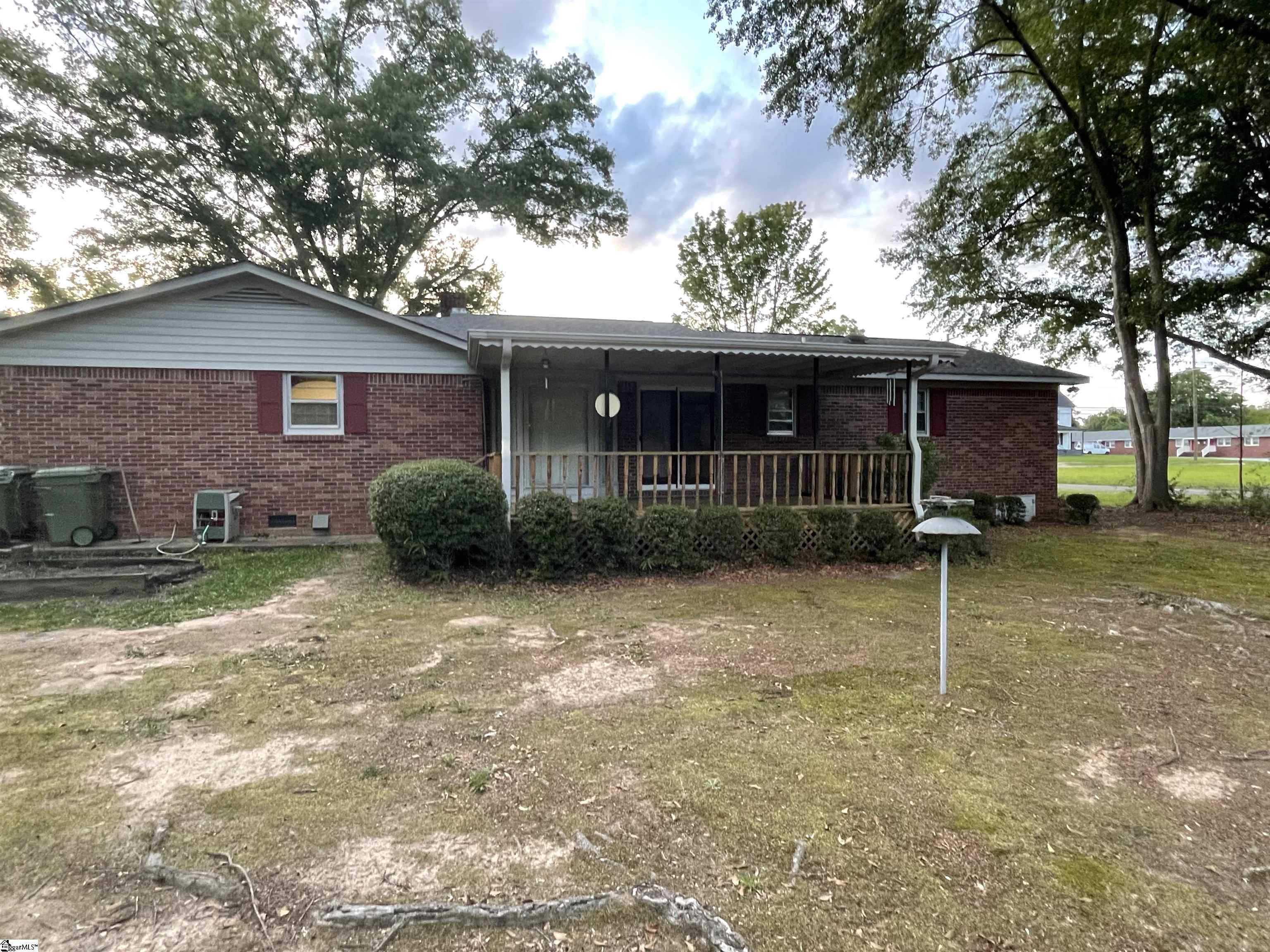 504 N Adair, Clinton, South Carolina image 11