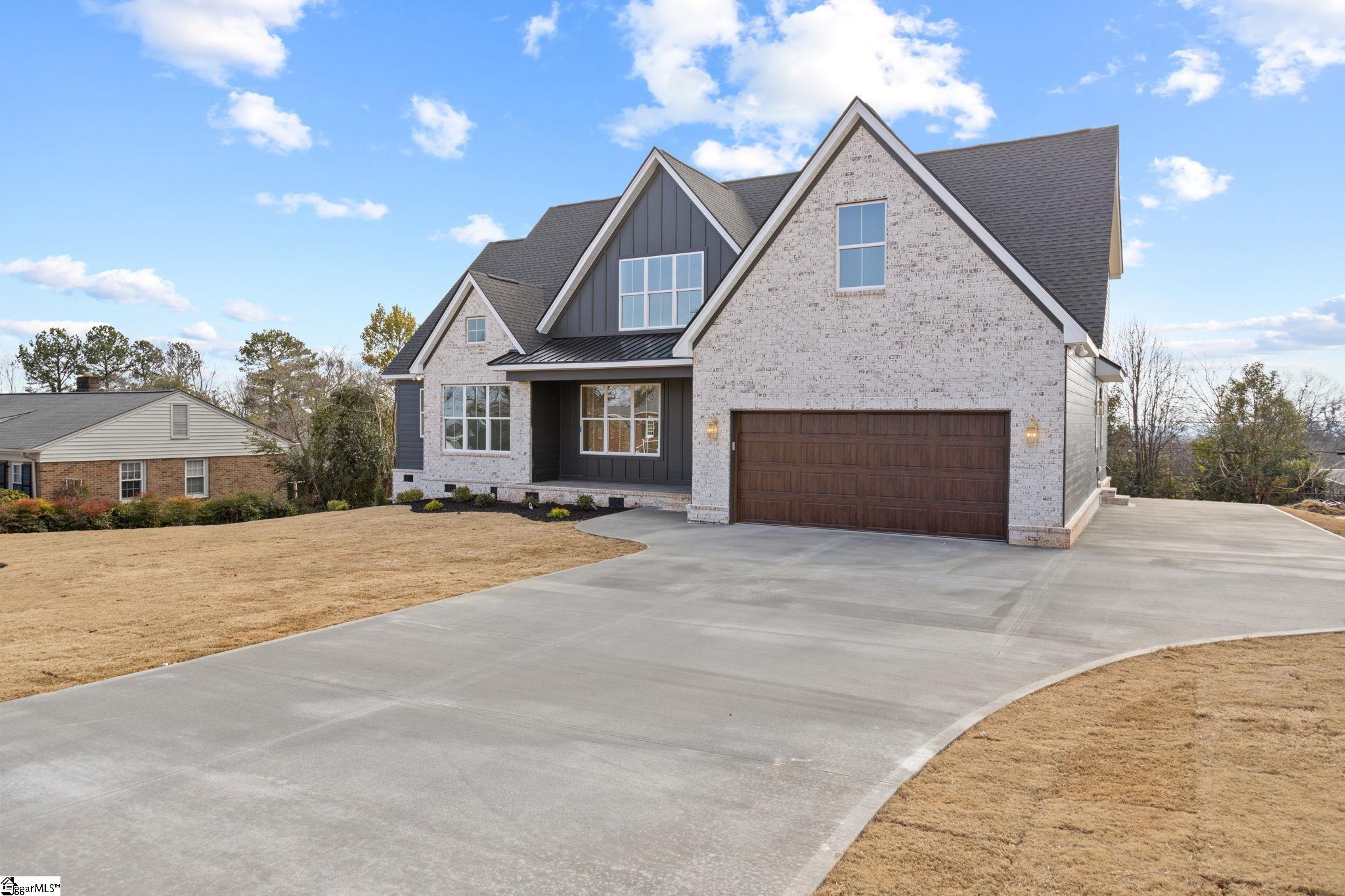 109 Oakdale, Greer, South Carolina image 2