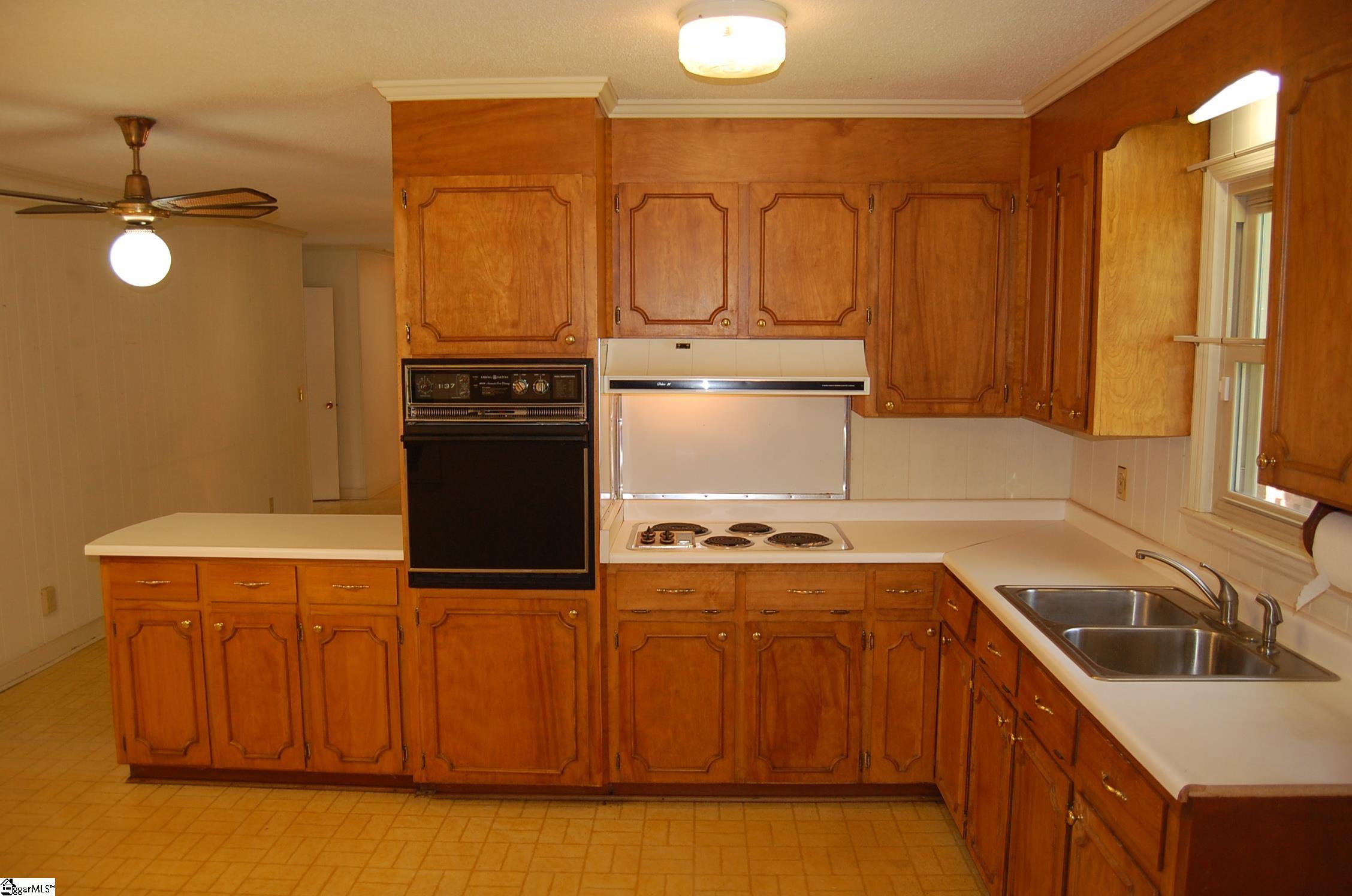 16 Heathwood, Taylors, South Carolina image 10