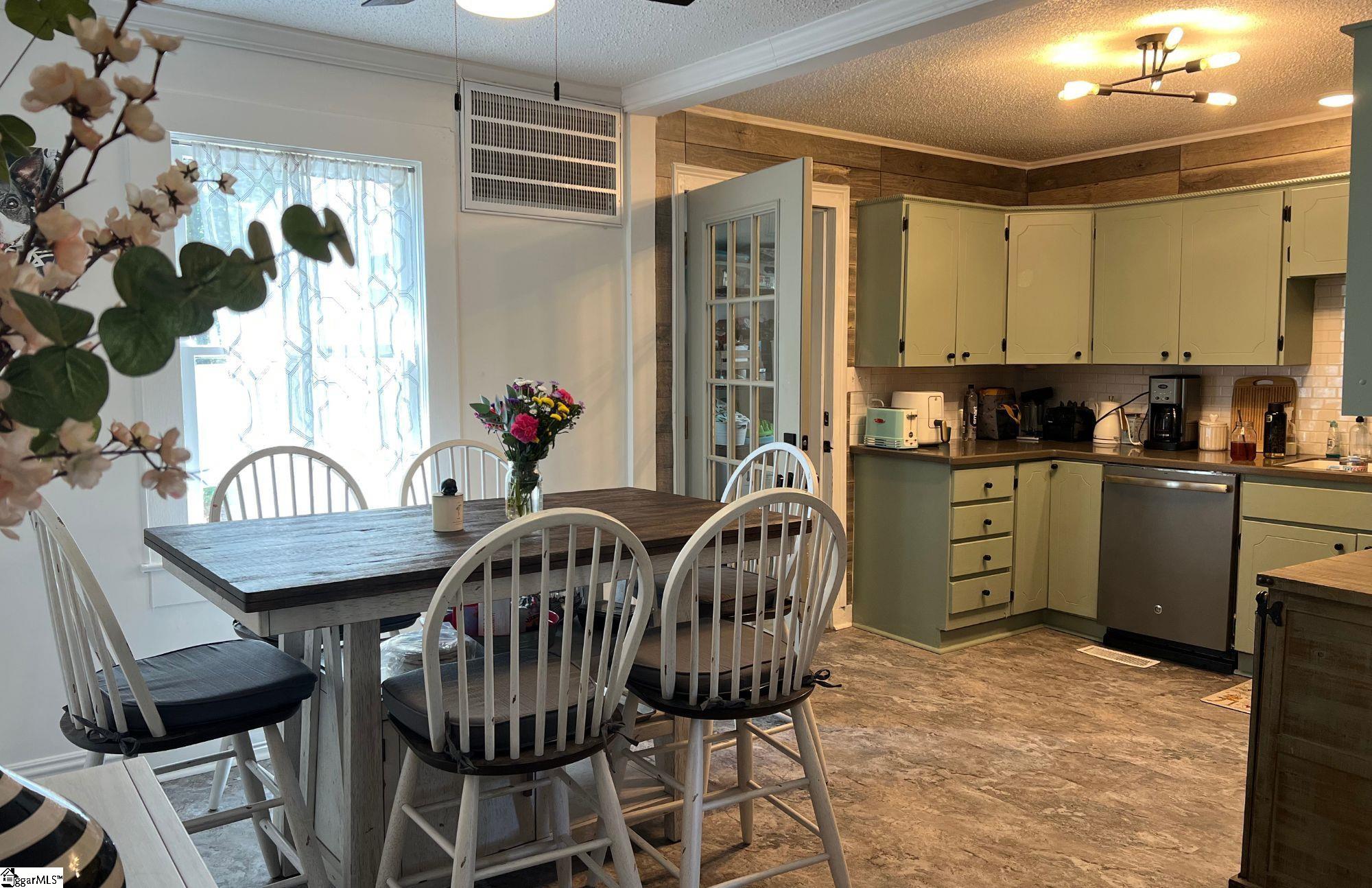 215 Breazeale, Williamston, South Carolina image 6