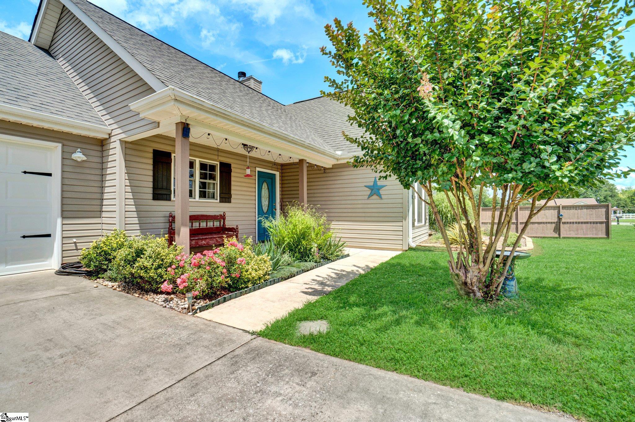 101 Natchez, Gray Court, South Carolina image 3