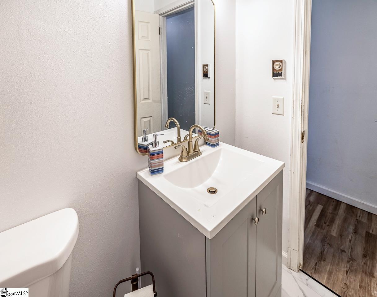 13 Thomas, Williamston, South Carolina image 14