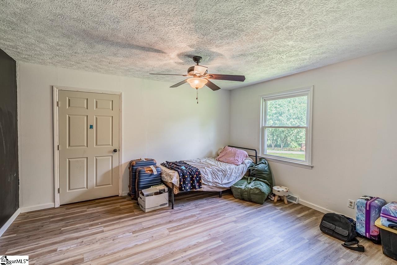 13 Thomas, Williamston, South Carolina image 17