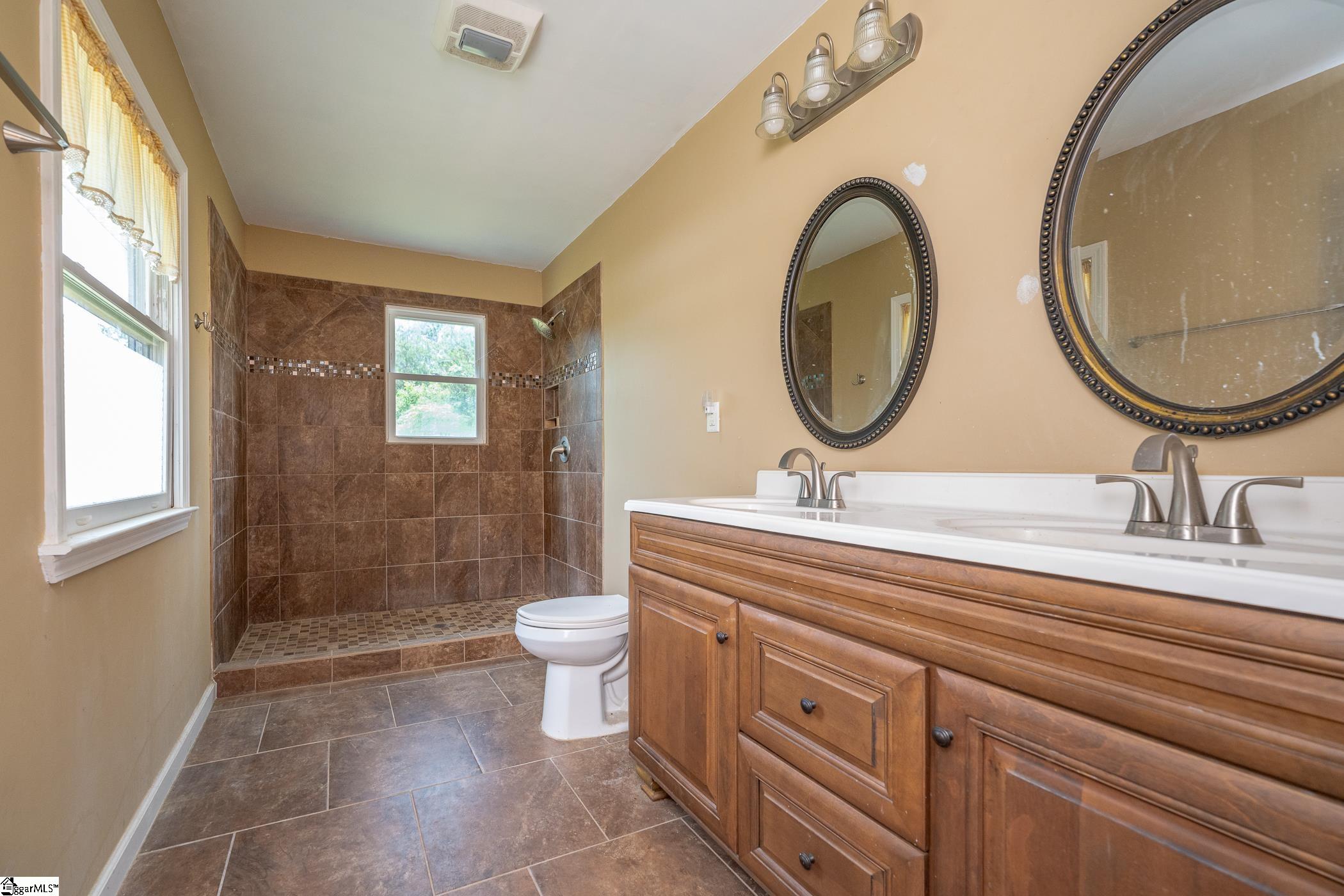2180 Horseshoe Falls, Enoree, South Carolina image 35