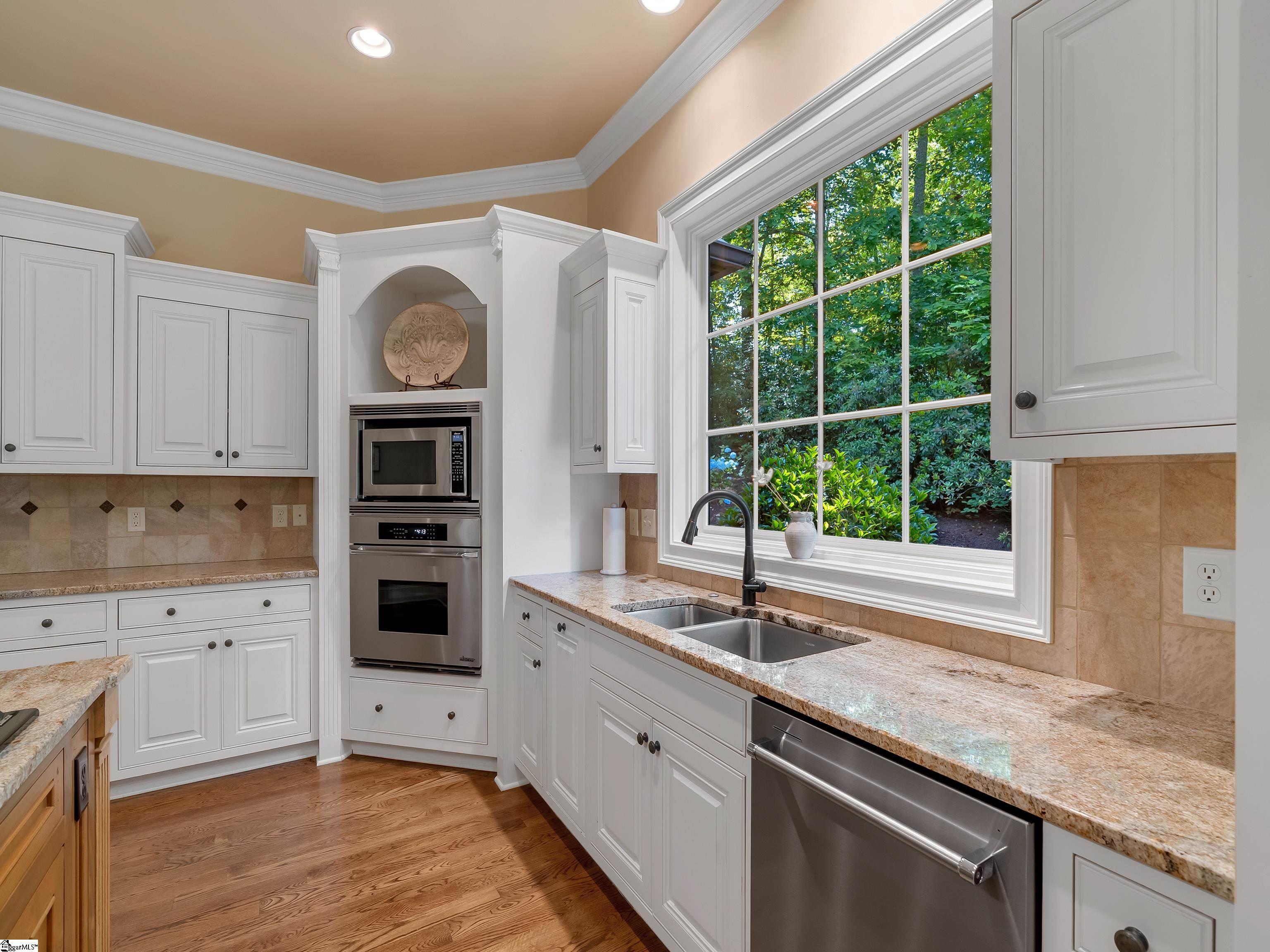 24 Lake Hills, Travelers Rest, South Carolina image 13