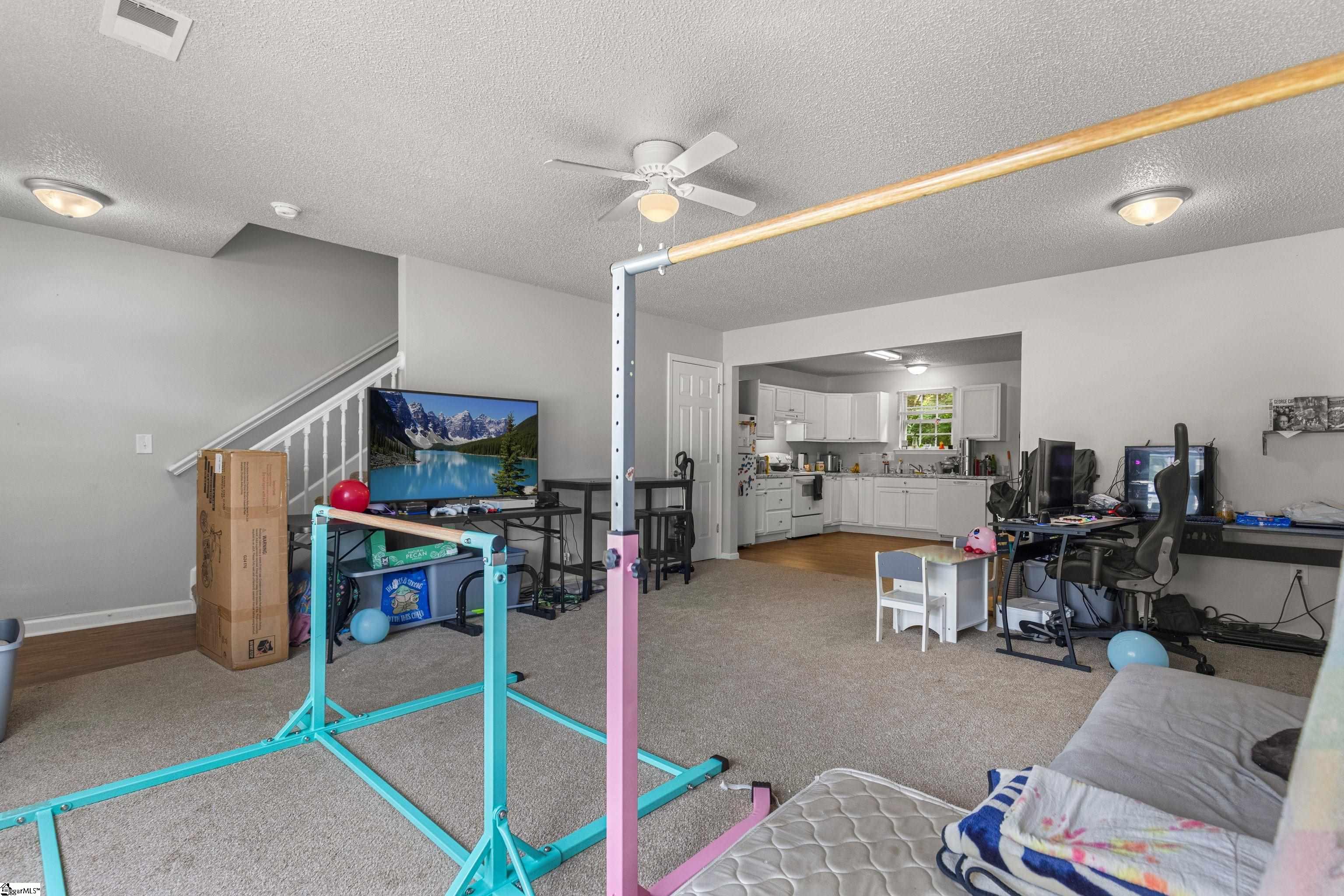 38 Buff, Greenville, South Carolina image 3