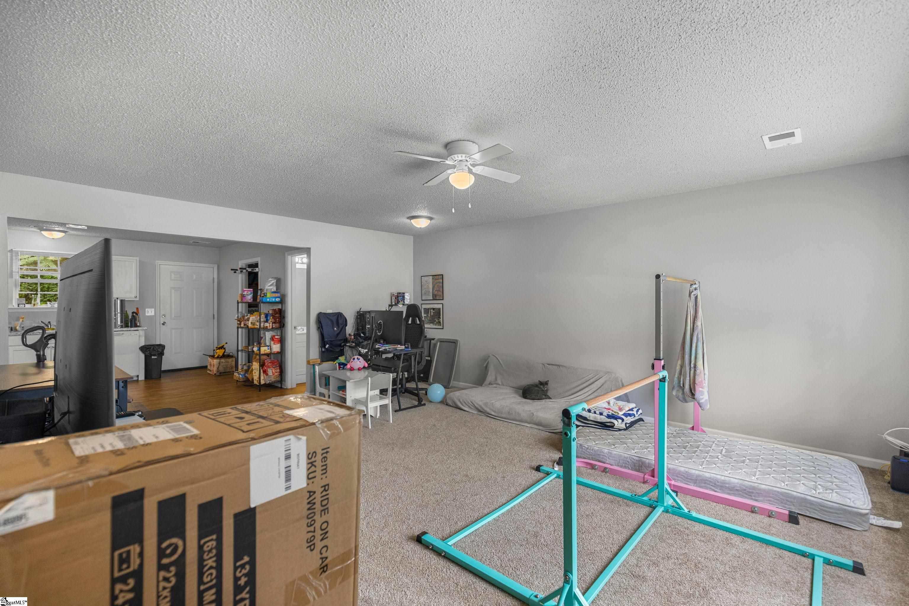 38 Buff, Greenville, South Carolina image 4