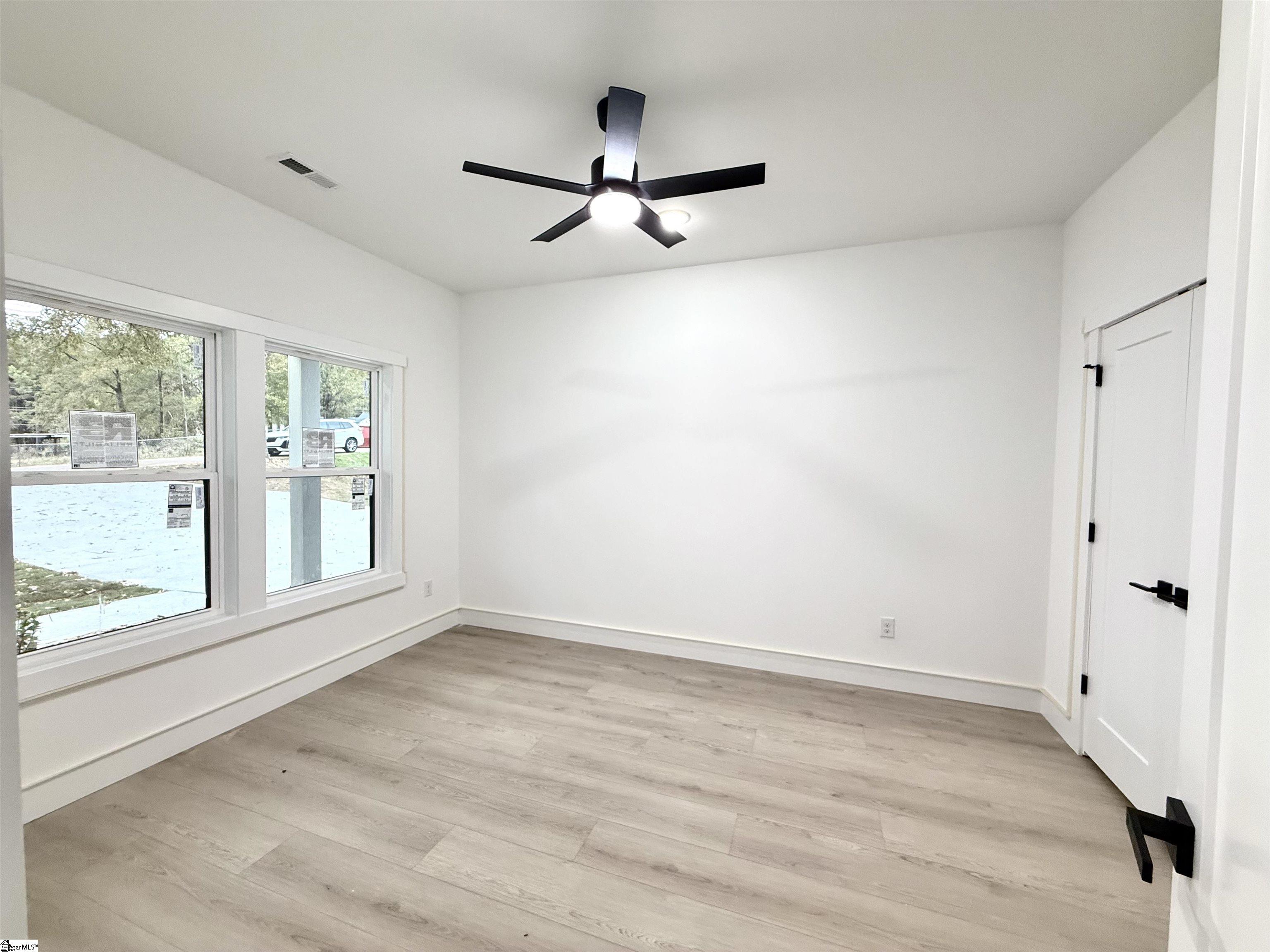 MLS #1560815 image #11