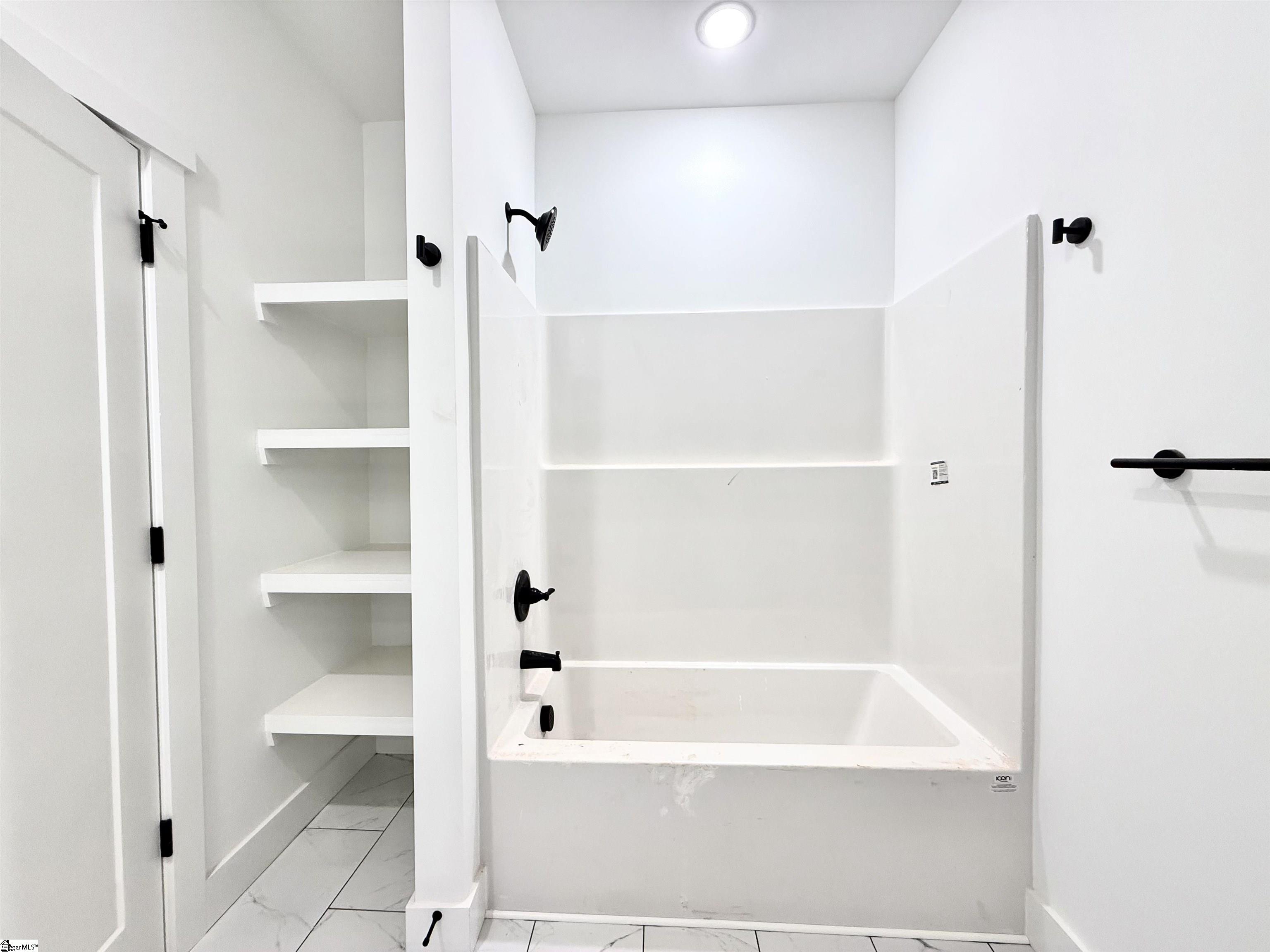 MLS #1560817 image #14