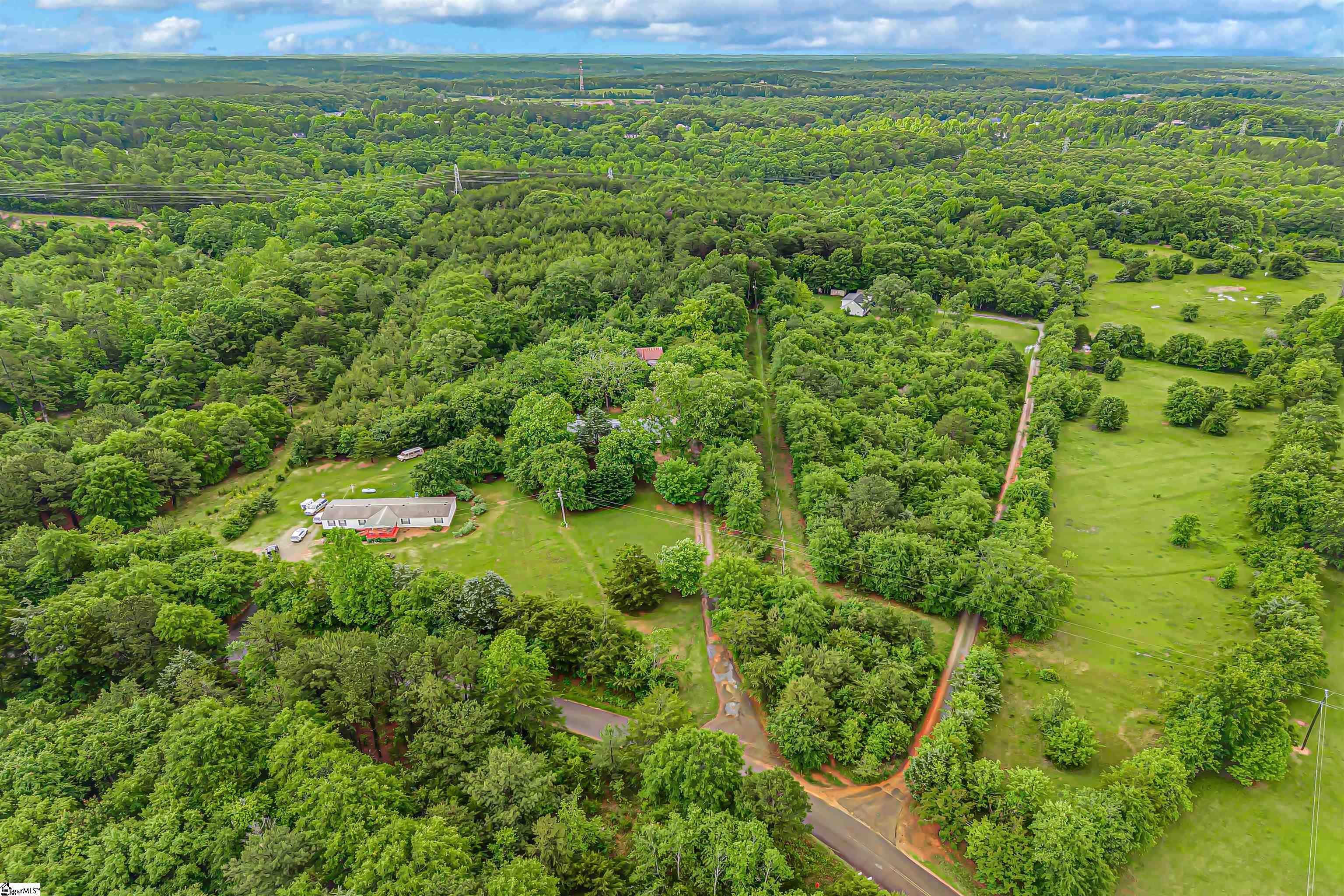 177 Farmers Hill, Liberty, South Carolina image 2