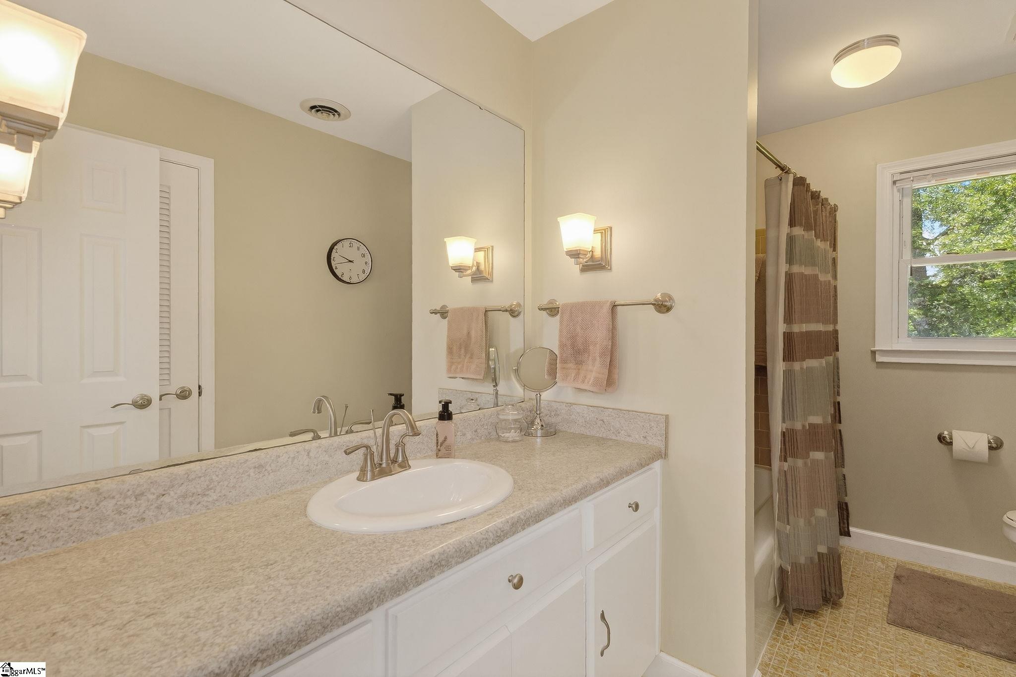 306 Verner, Greenville, South Carolina image 20