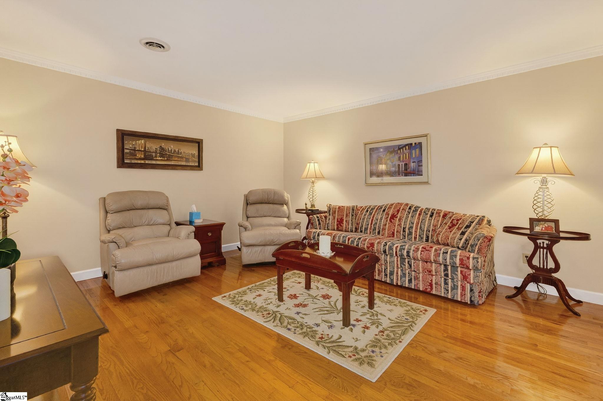306 Verner, Greenville, South Carolina image 8