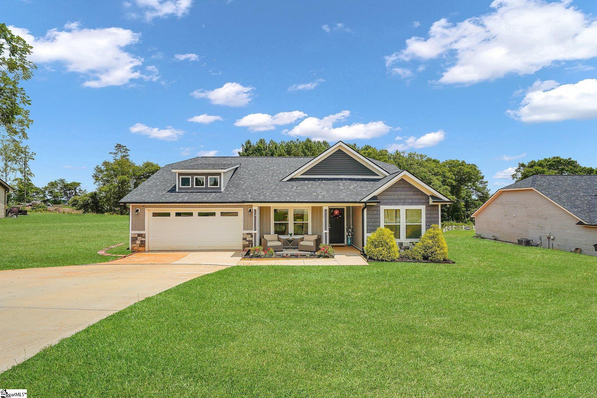 433 Analyse, Wellford, South Carolina image 1