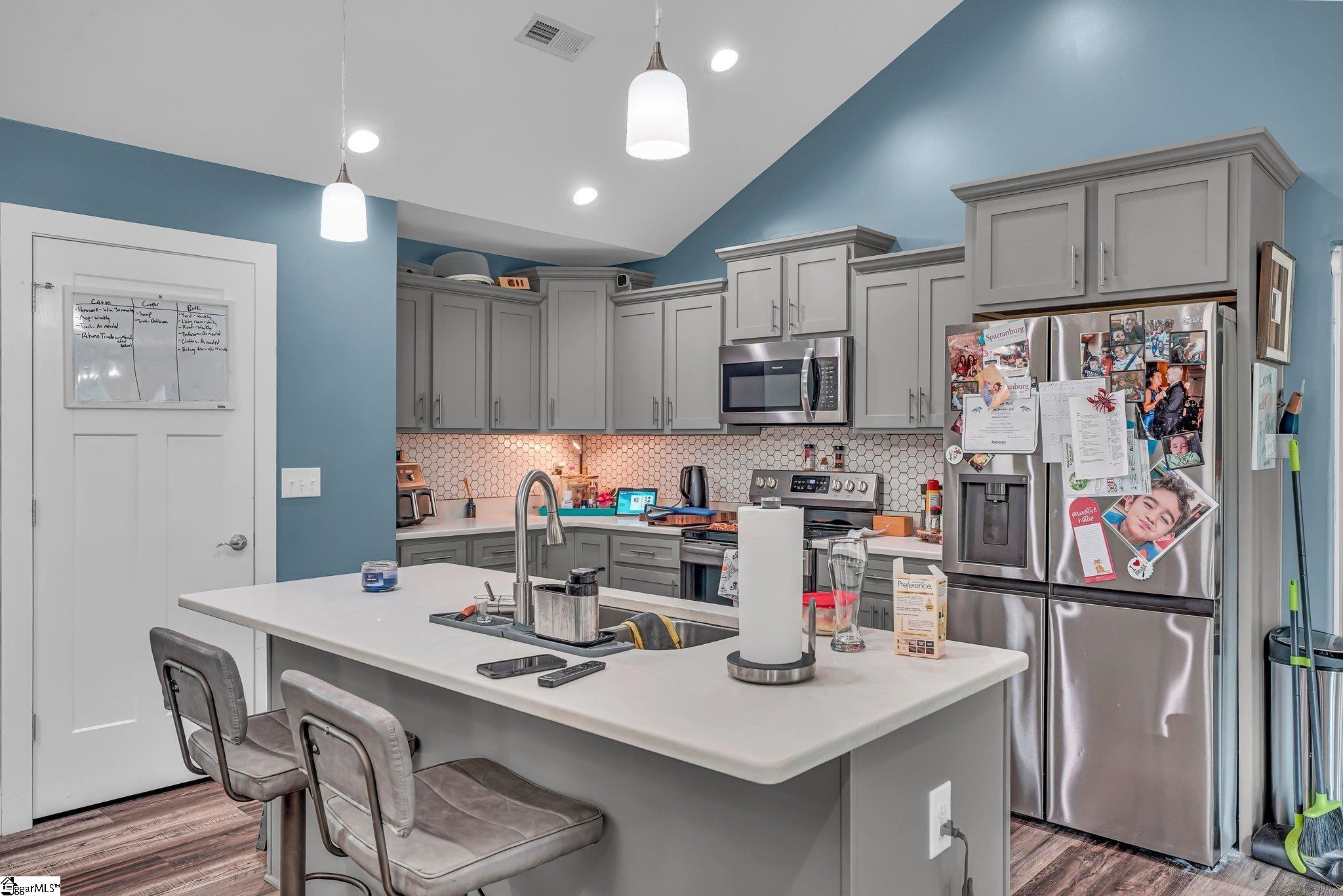 433 Analyse, Wellford, South Carolina image 2