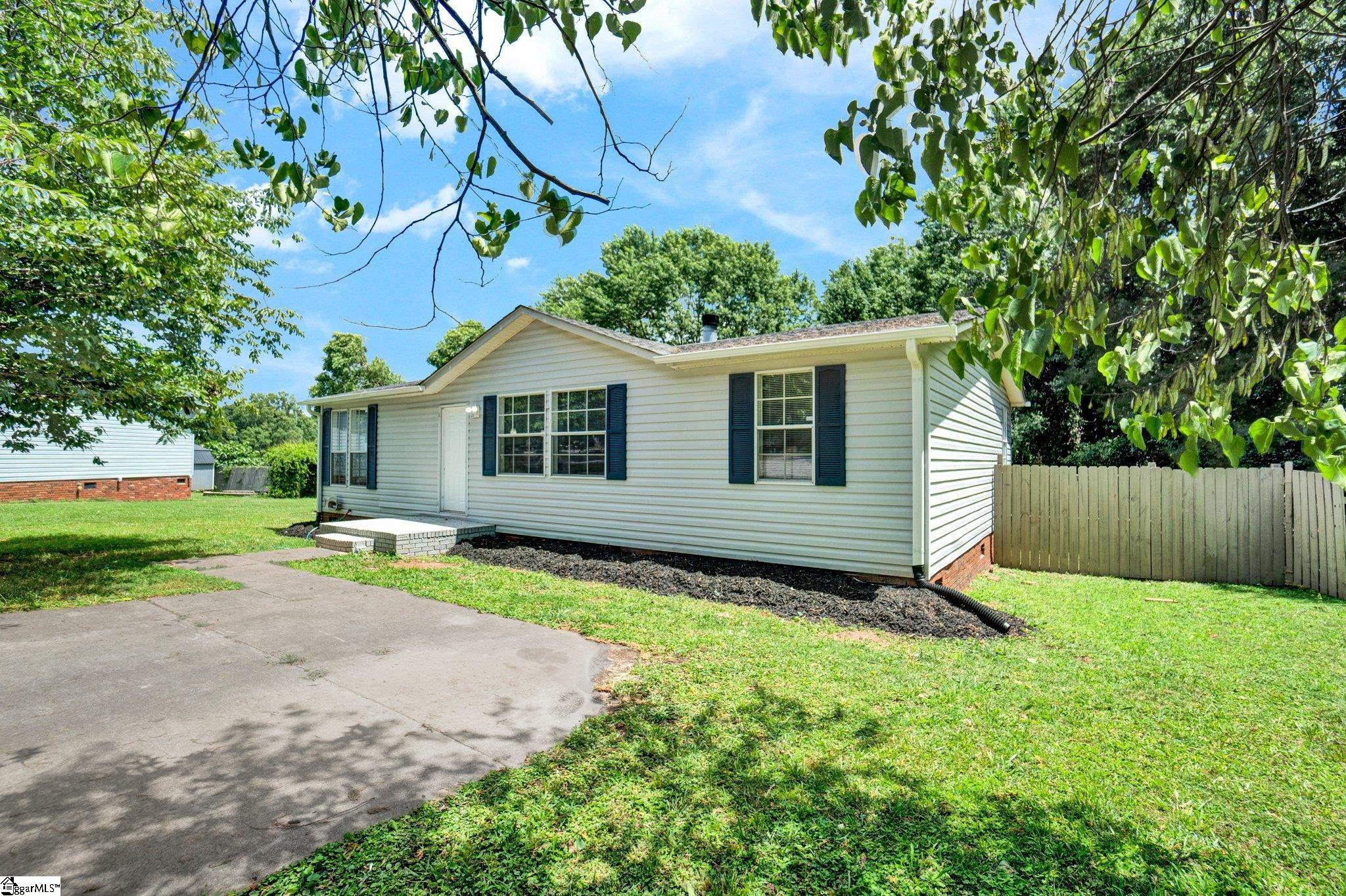 9 Springmont, Greenville, South Carolina image 3