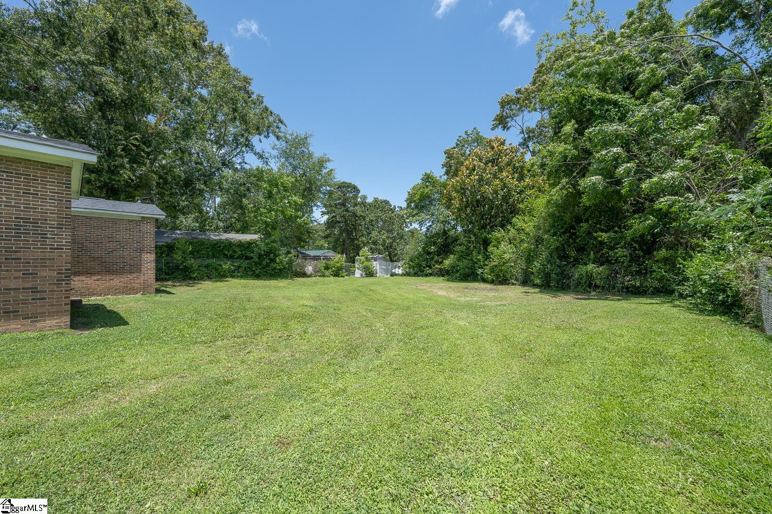 100 Maggie, Greenville, South Carolina image 29