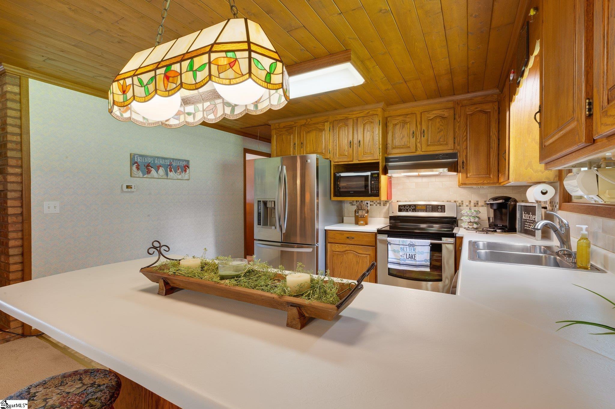 80 Red Bird, Abbeville, South Carolina image 15