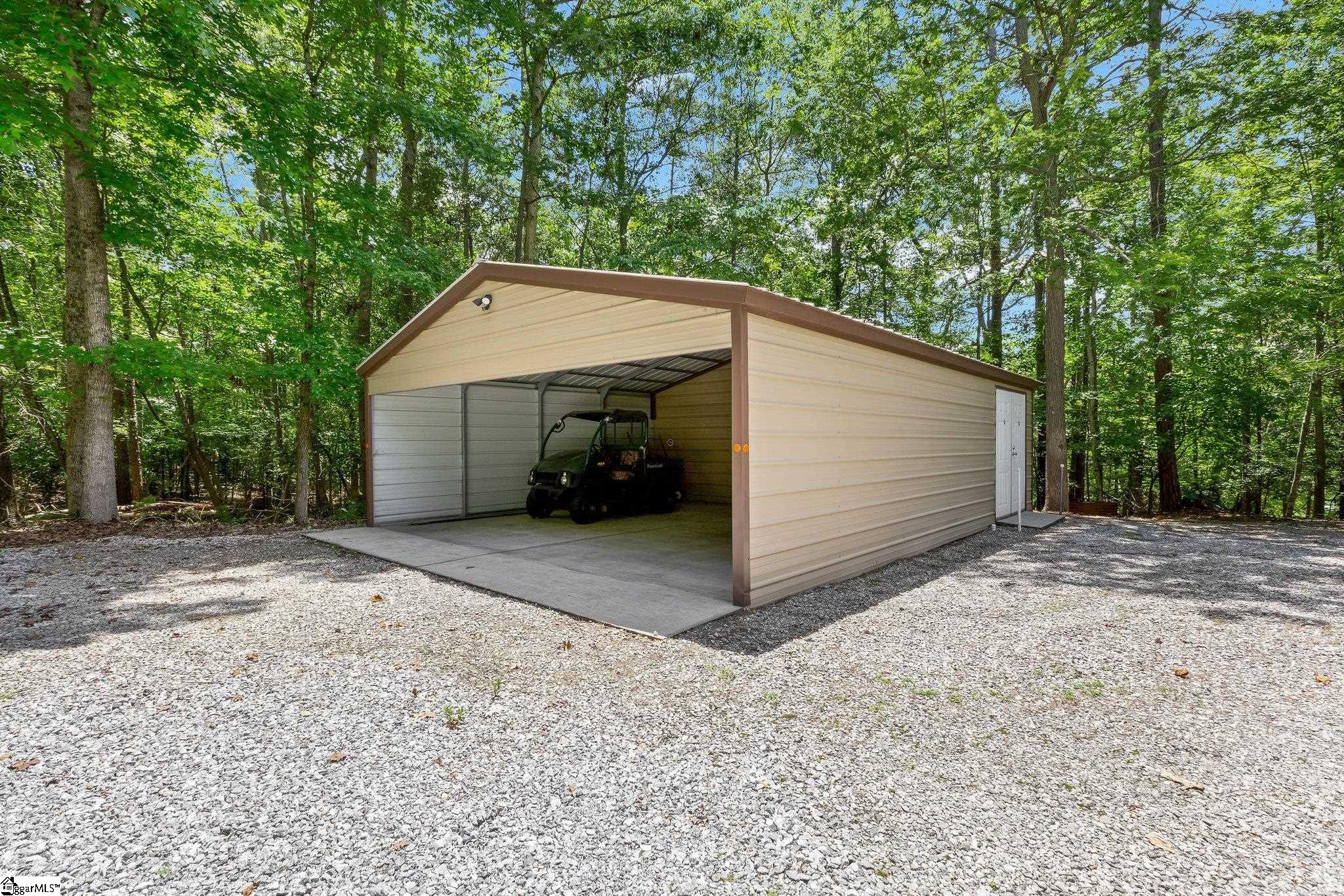 80 Red Bird, Abbeville, South Carolina image 35