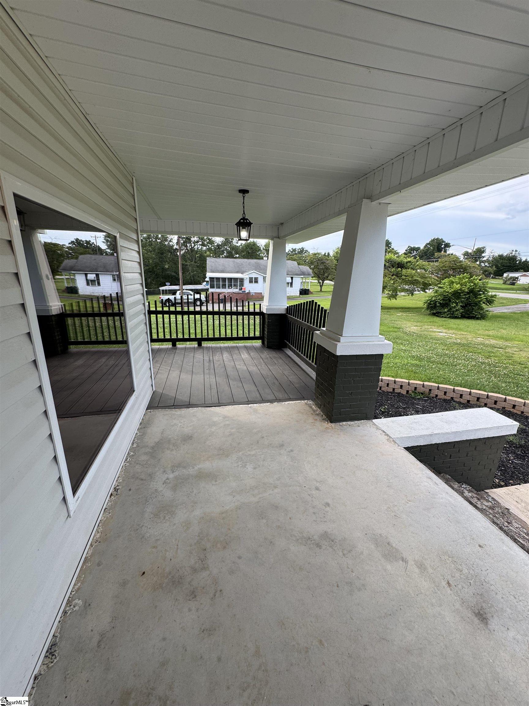 23 N Greenwood Avenue, Ware Shoals, South Carolina image 10