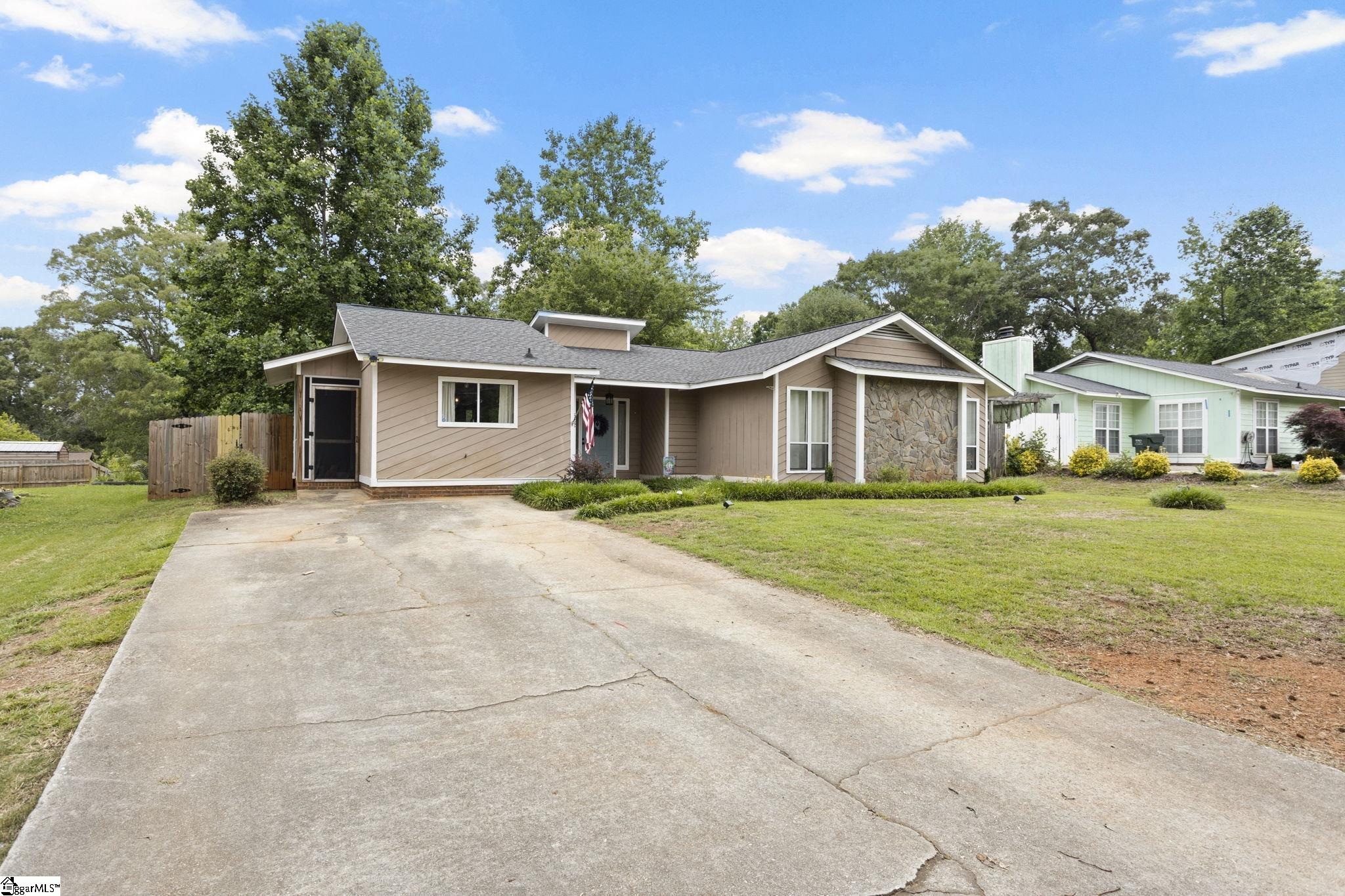 522 Reid School, Taylors, South Carolina image 2