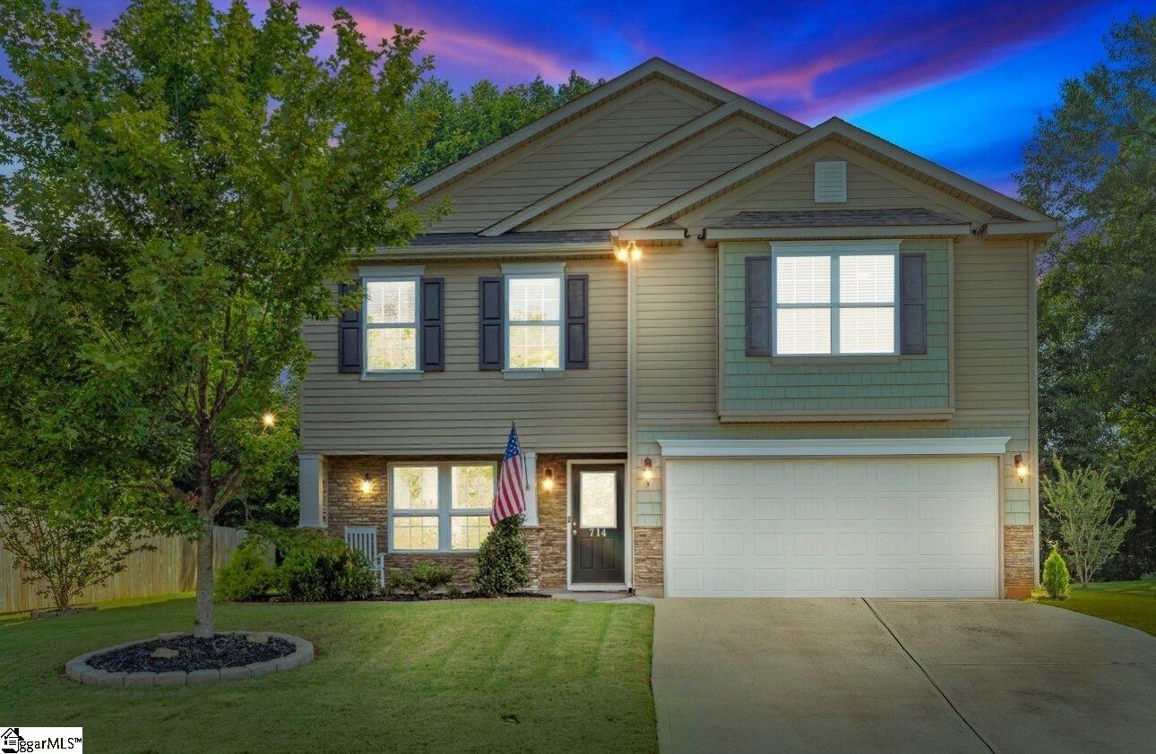 714 Cremello, Moore, South Carolina image 1