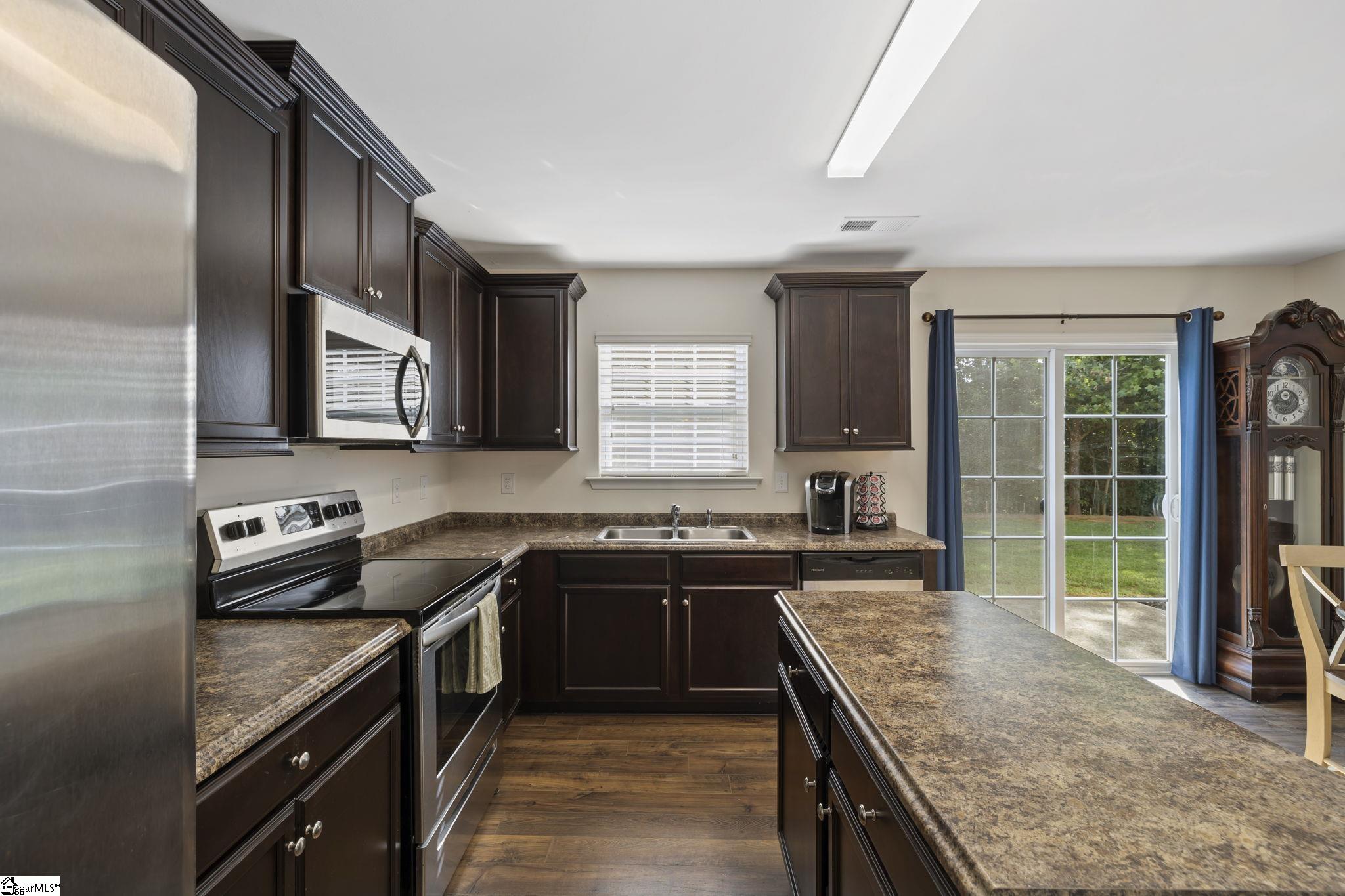 714 Cremello, Moore, South Carolina image 13