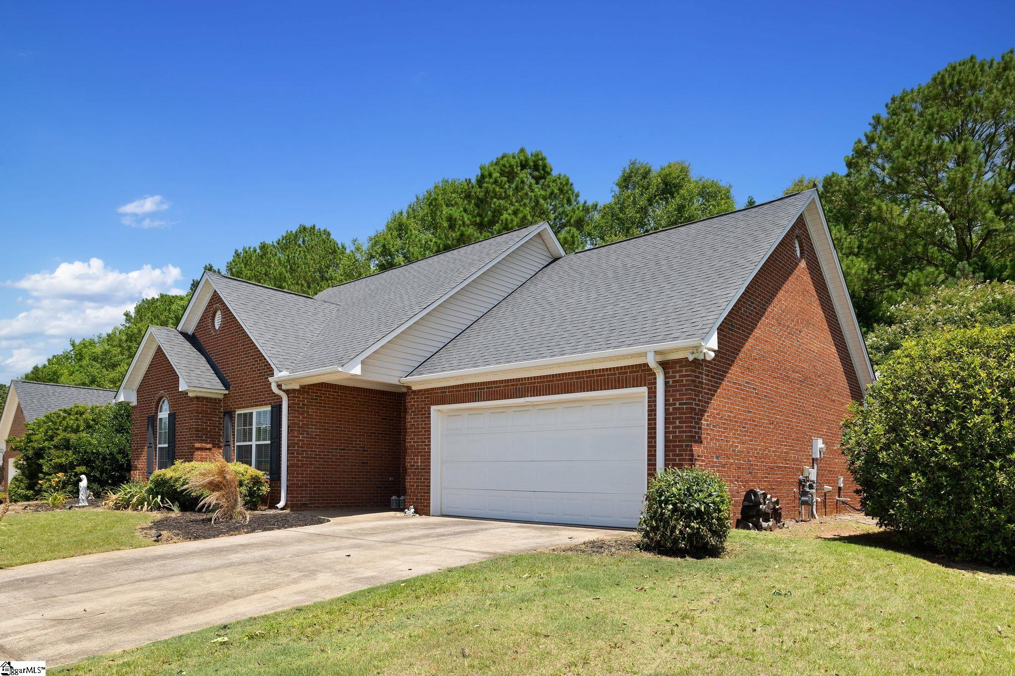 317 N Sweetwater Hills, Moore, South Carolina image 2