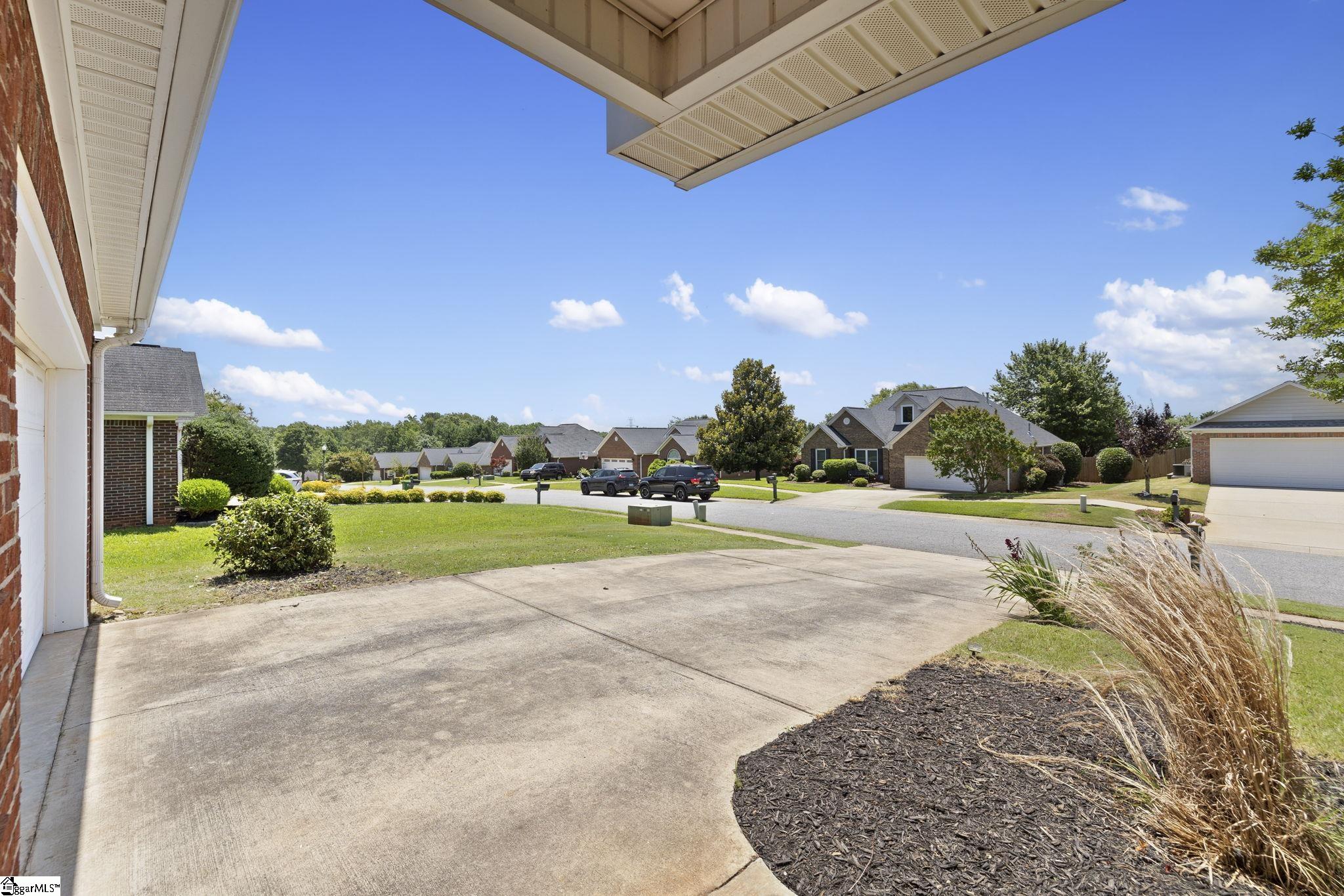 317 N Sweetwater Hills, Moore, South Carolina image 4
