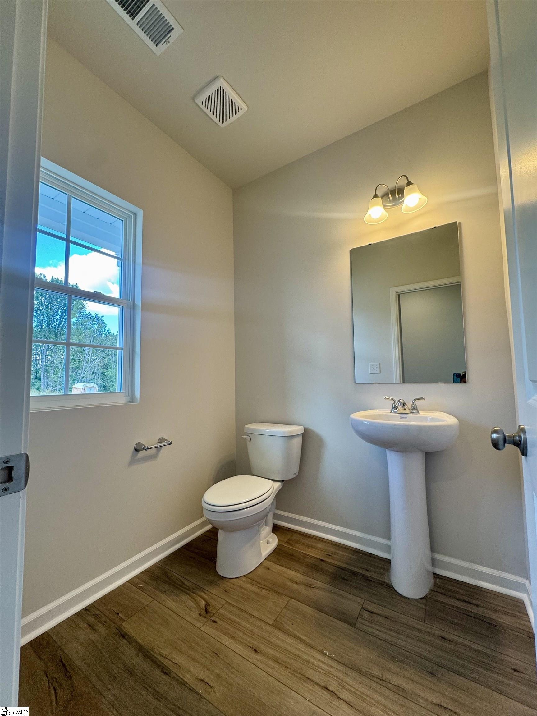 MLS #1560956 image #5