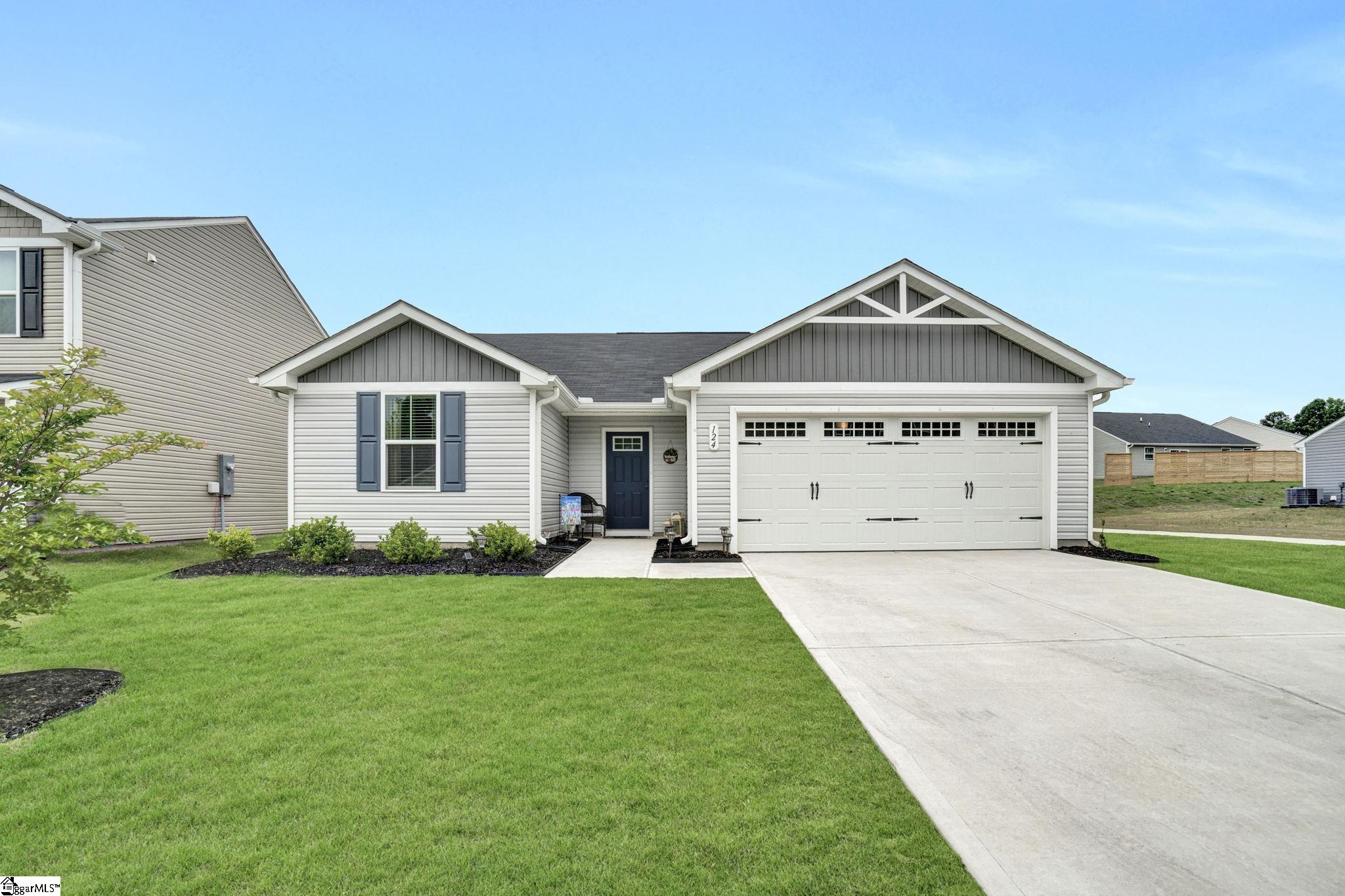 124 Highland Station, Clinton, South Carolina image 1