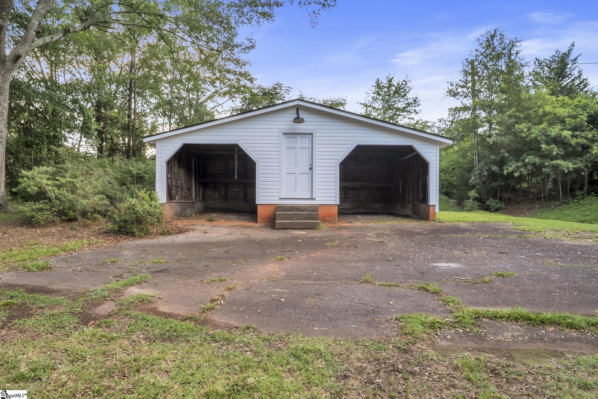 Double Carport, equipment shed