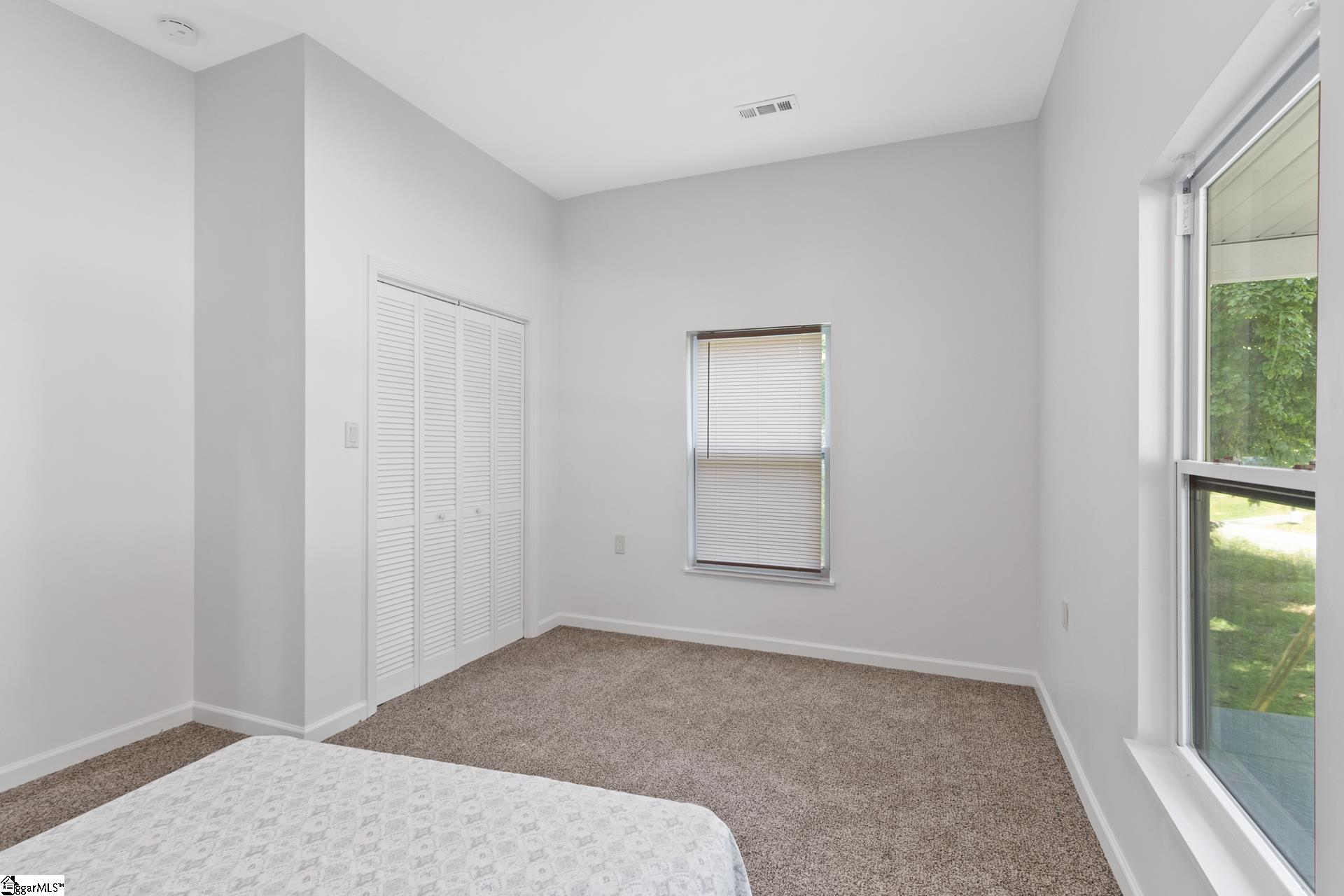 904 W Hampton, Laurens, South Carolina image 24