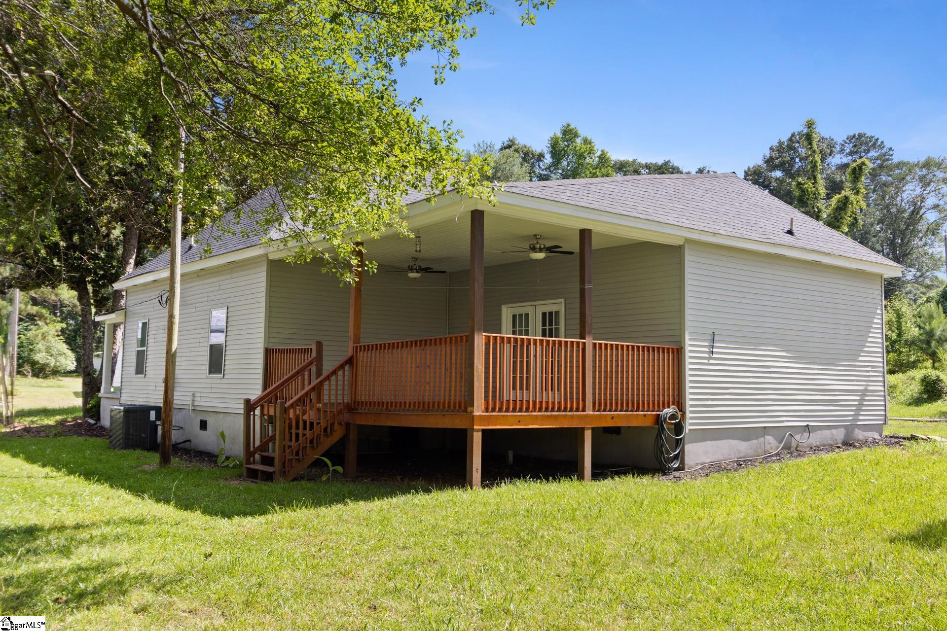904 W Hampton, Laurens, South Carolina image 33