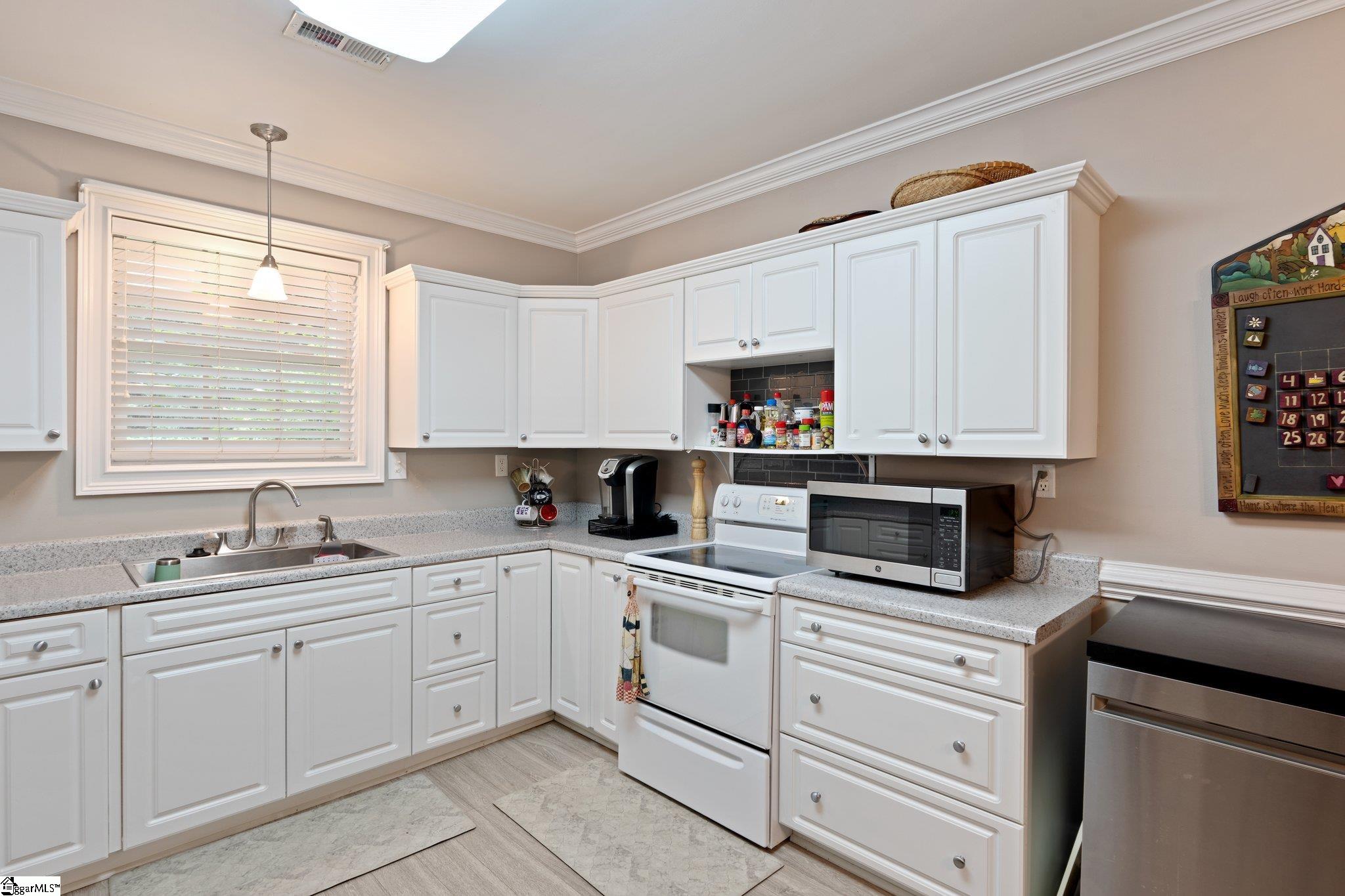 207 Player, Simpsonville, South Carolina image 37