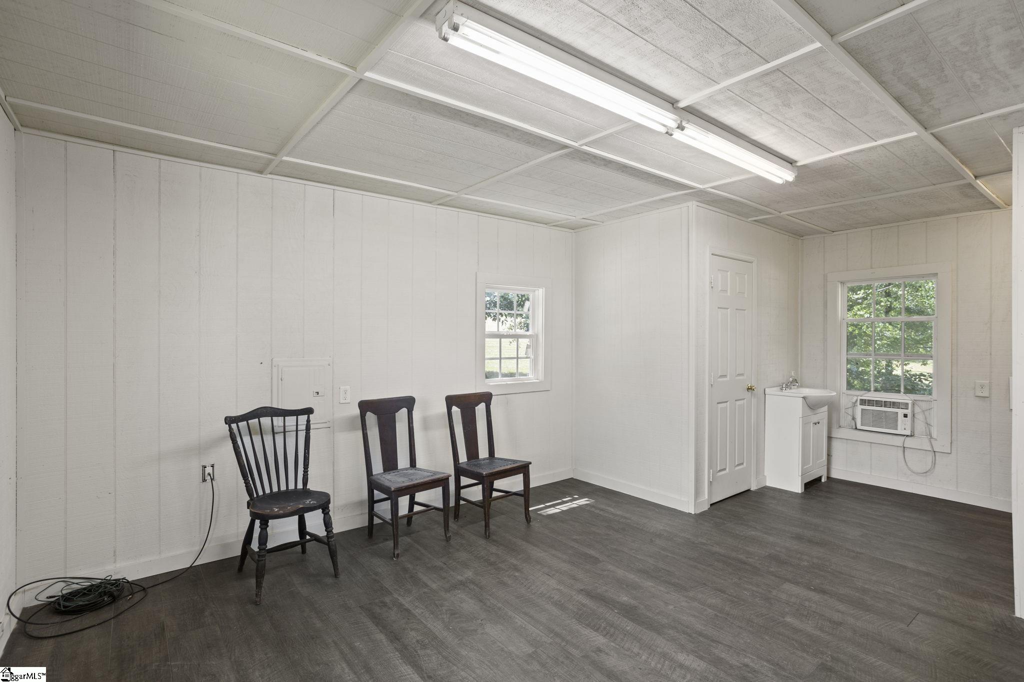 2220 S Blackstock, Landrum, South Carolina image 29