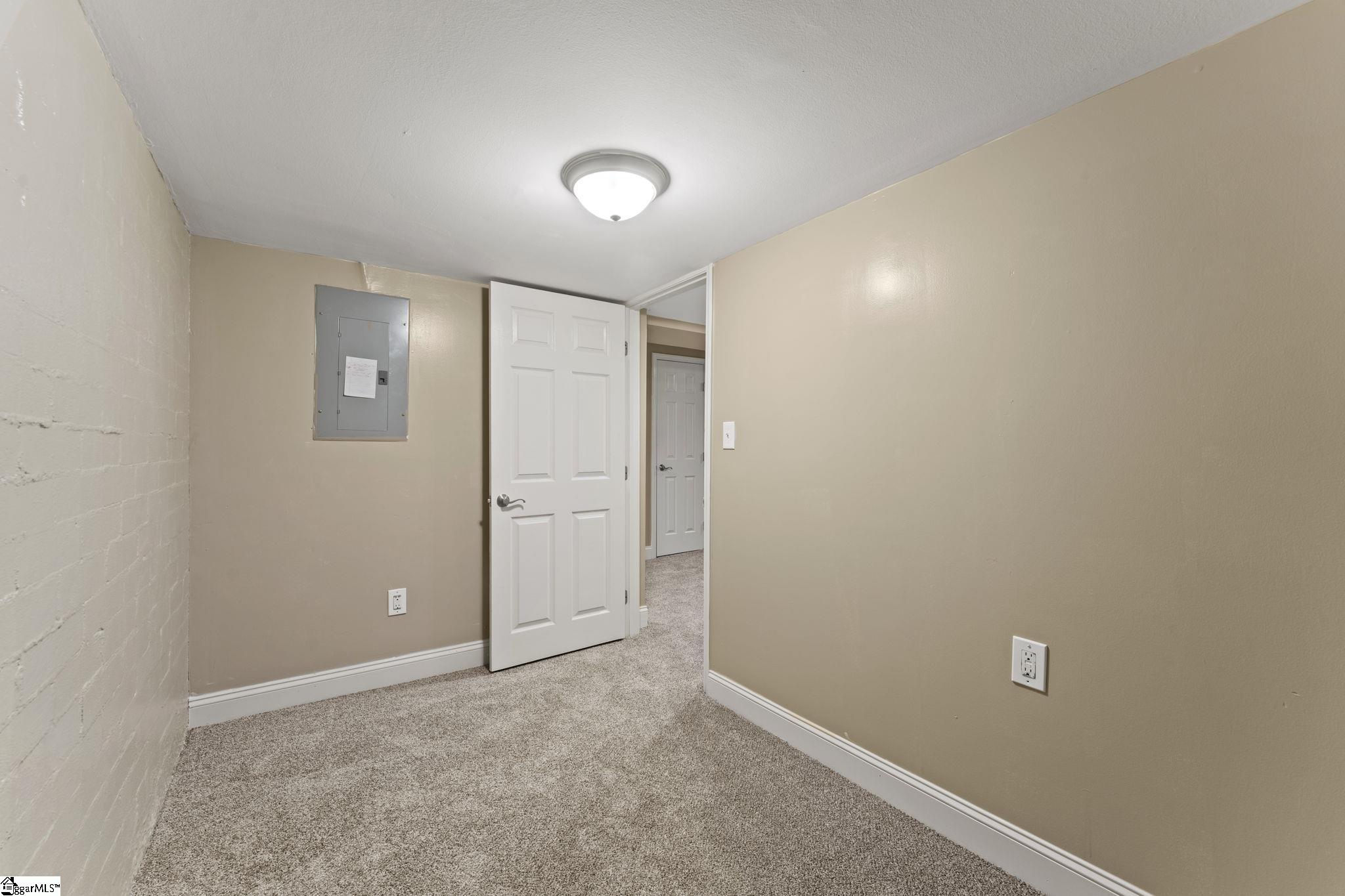 119 W Victoria, Spartanburg, South Carolina image 23