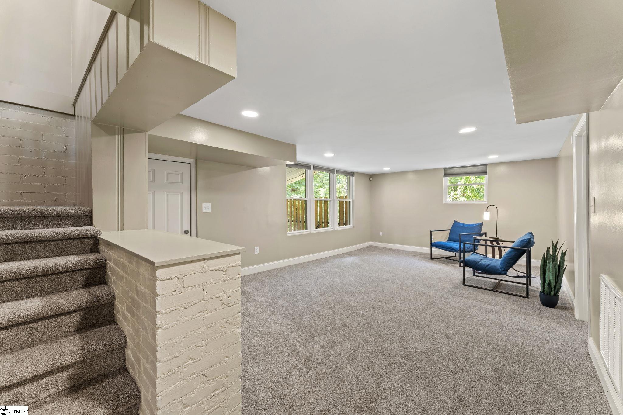 119 W Victoria, Spartanburg, South Carolina image 25