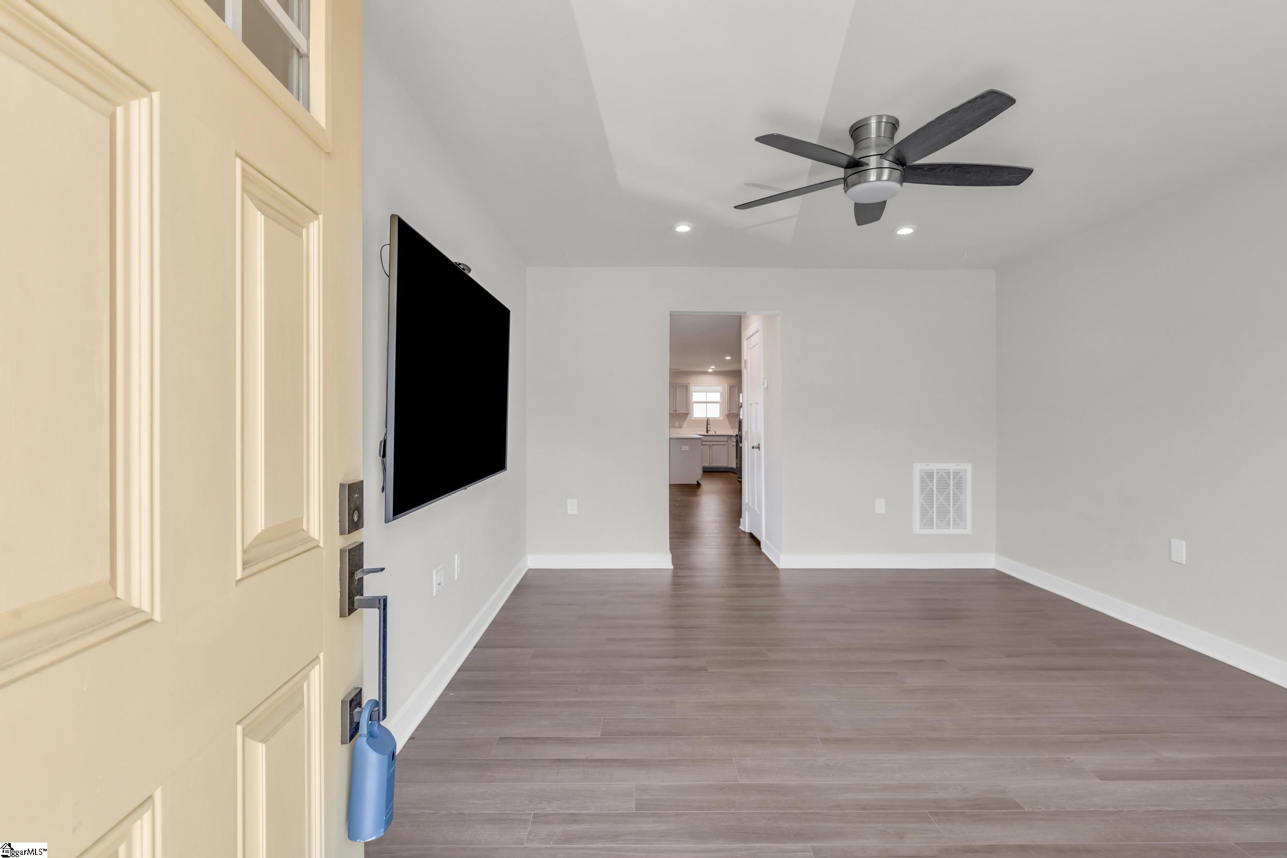 613 Cresslyn, Greenville, South Carolina image 3