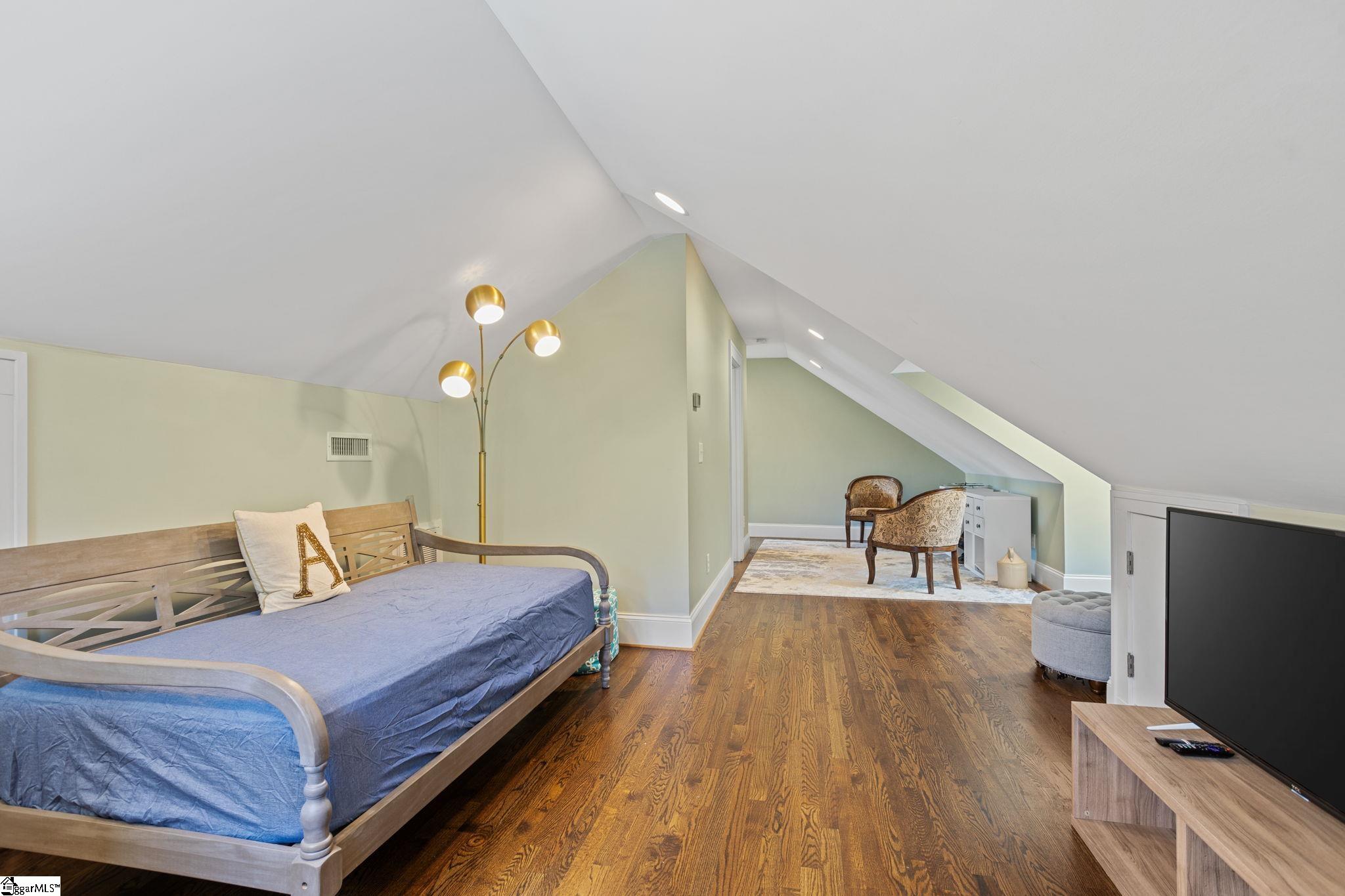 MLS #1561081 image #17