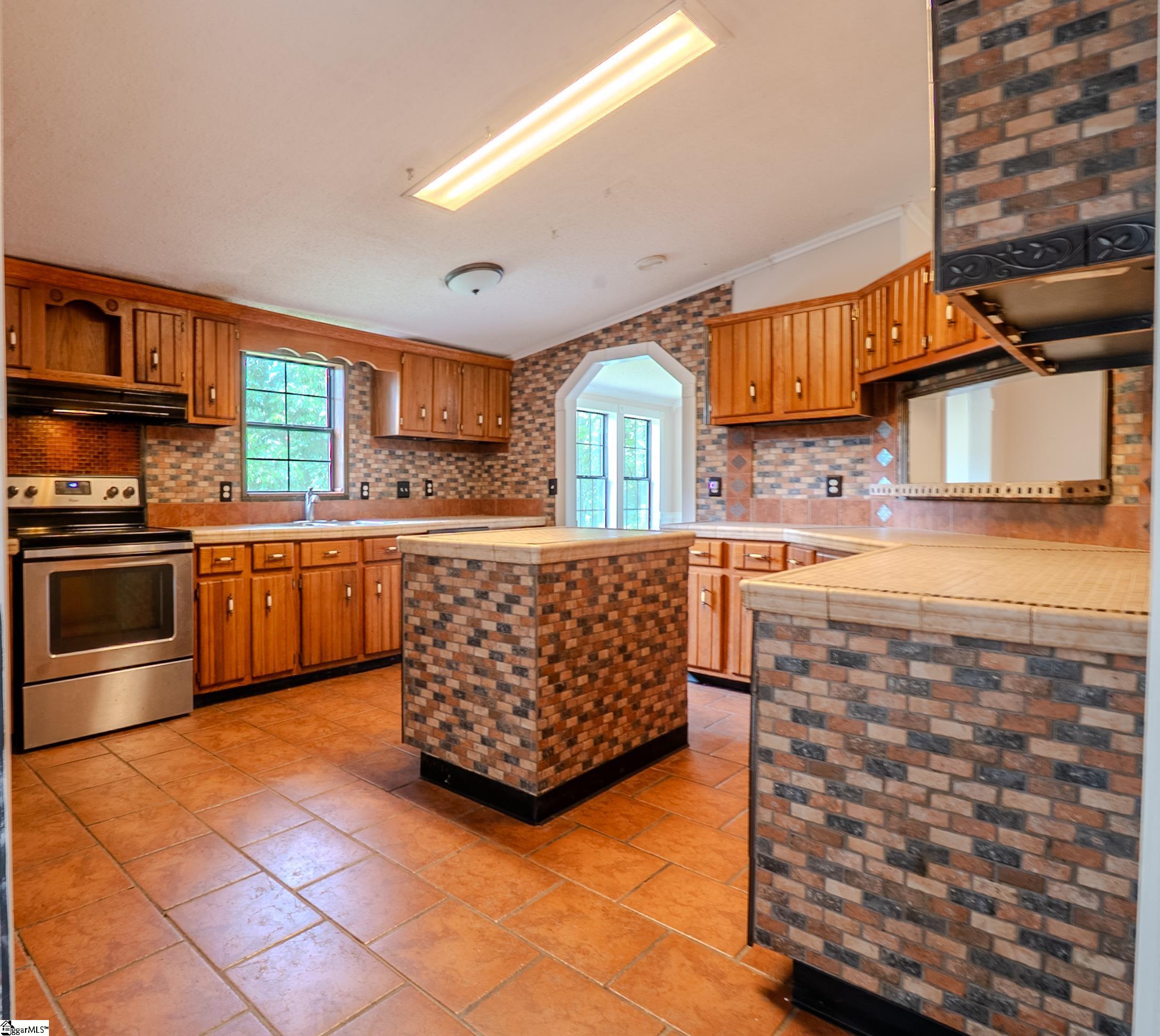 MLS #1561132 image #22