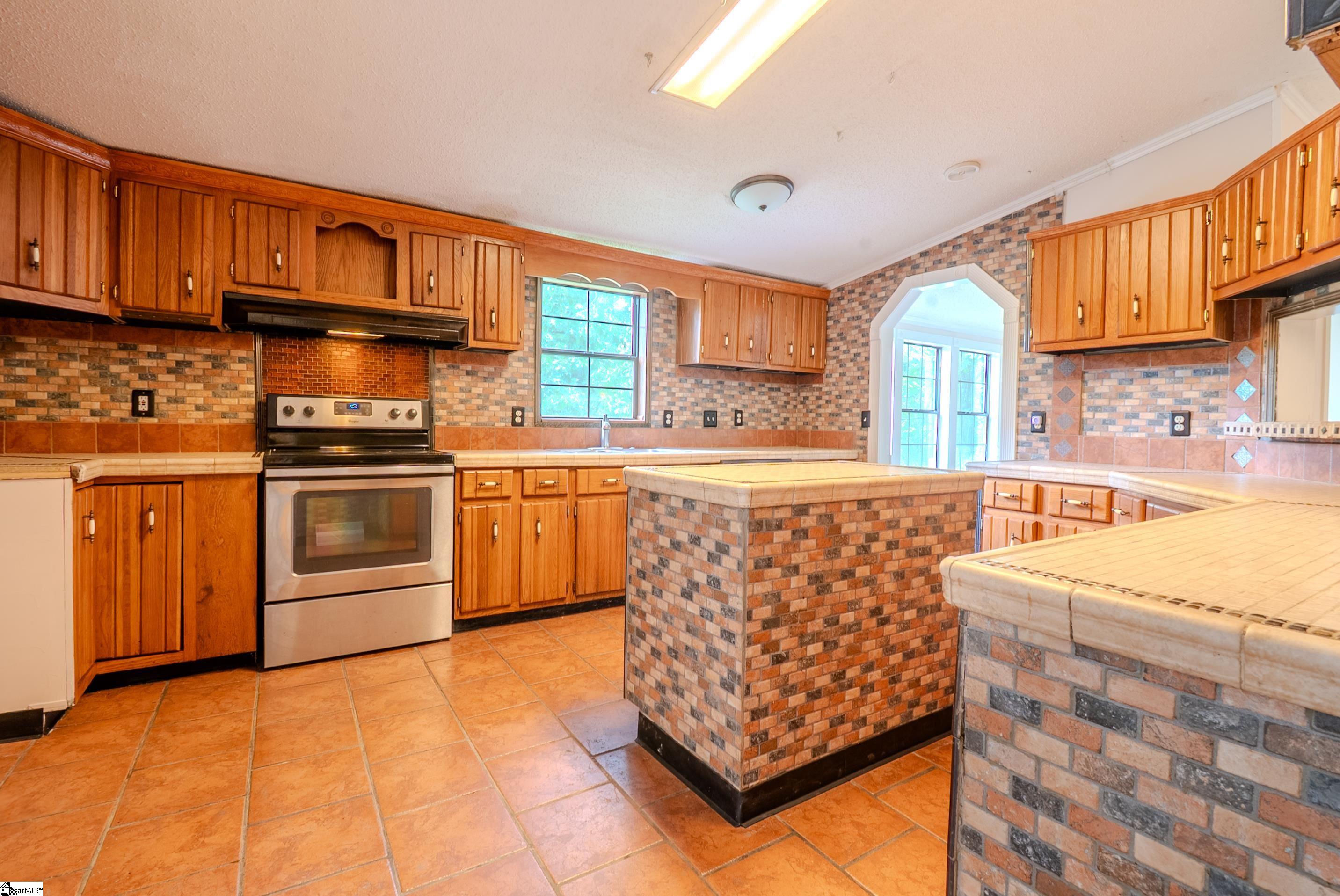 MLS #1561132 image #23