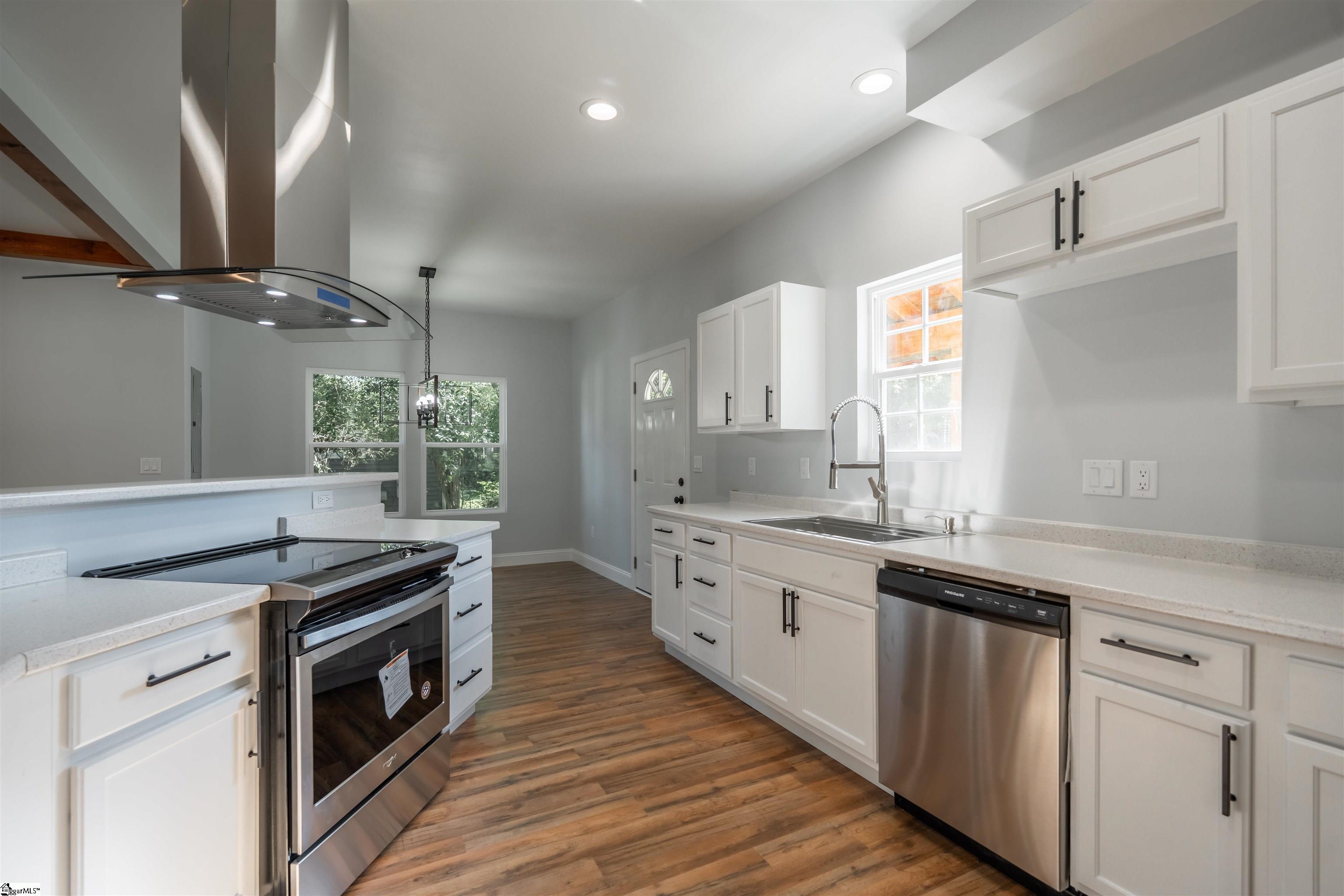5 Mcgee, Belton, South Carolina image 20