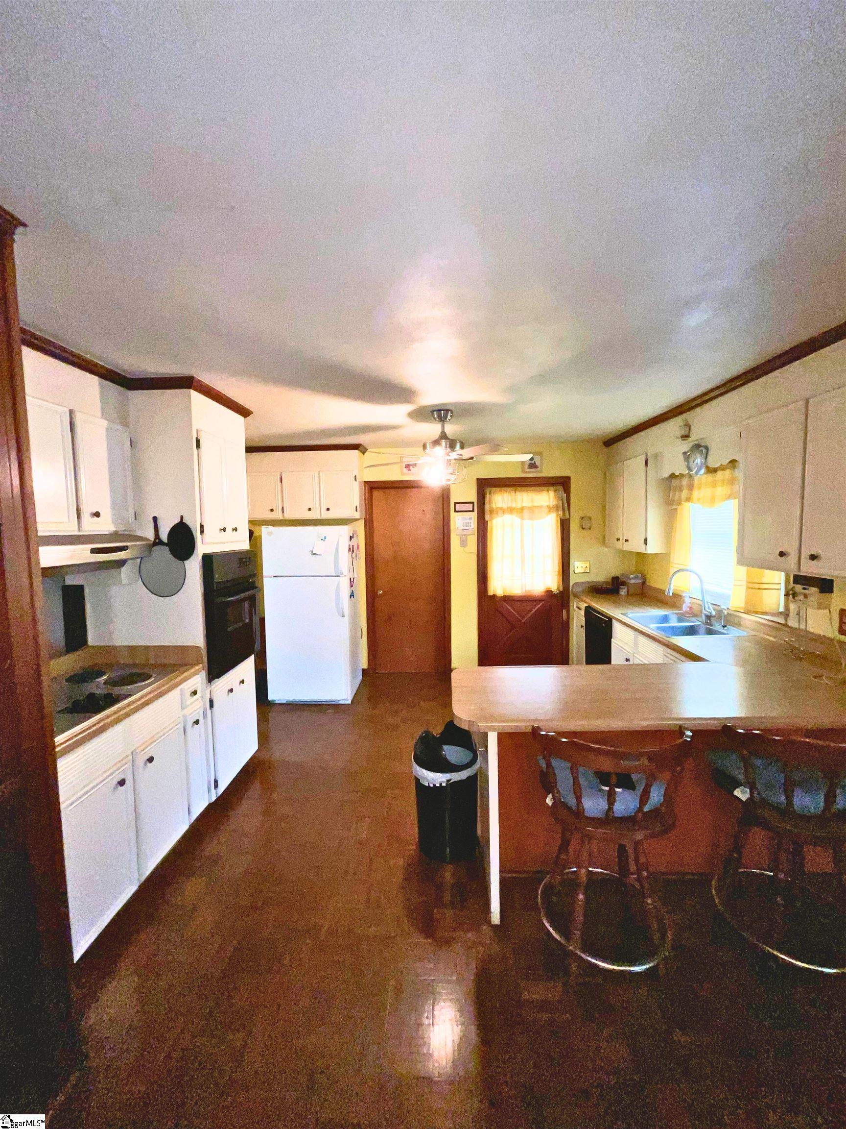 303 Central, Mauldin, South Carolina image 4