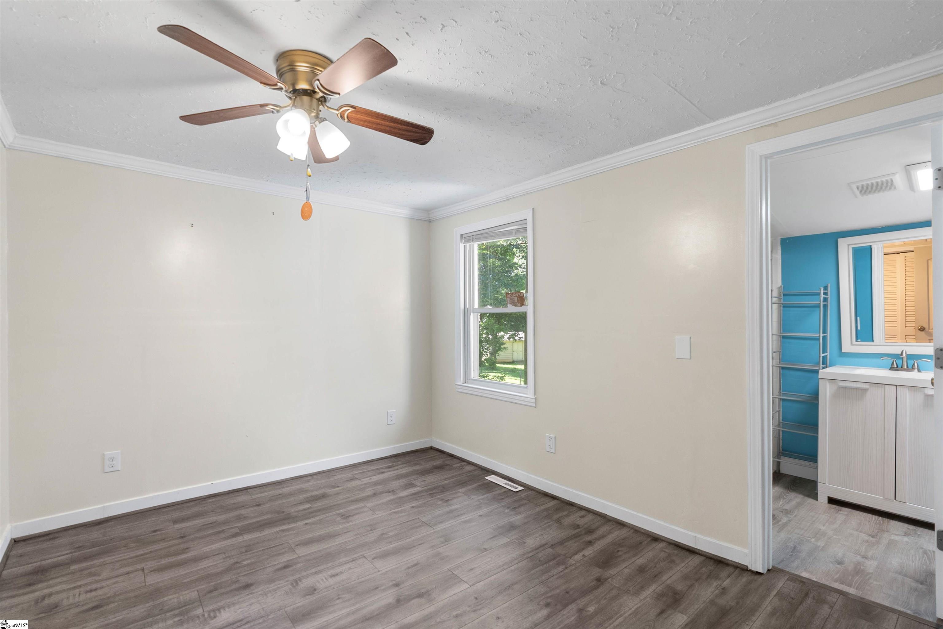 209 Edwards, Lyman, South Carolina image 17