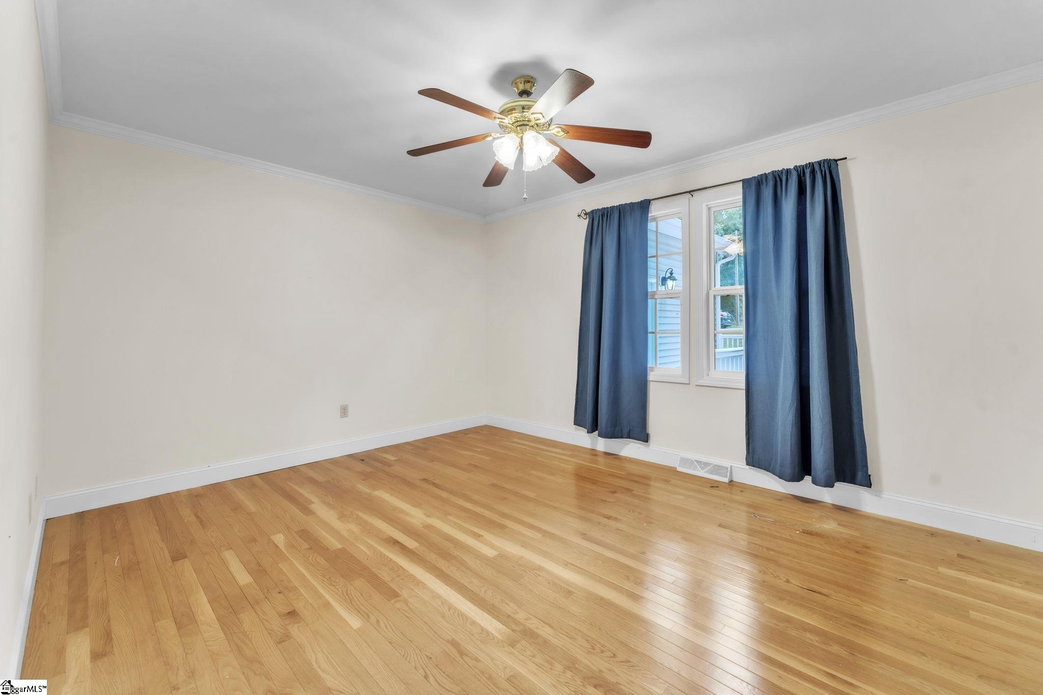 1 Moultrie, Taylors, South Carolina image 15